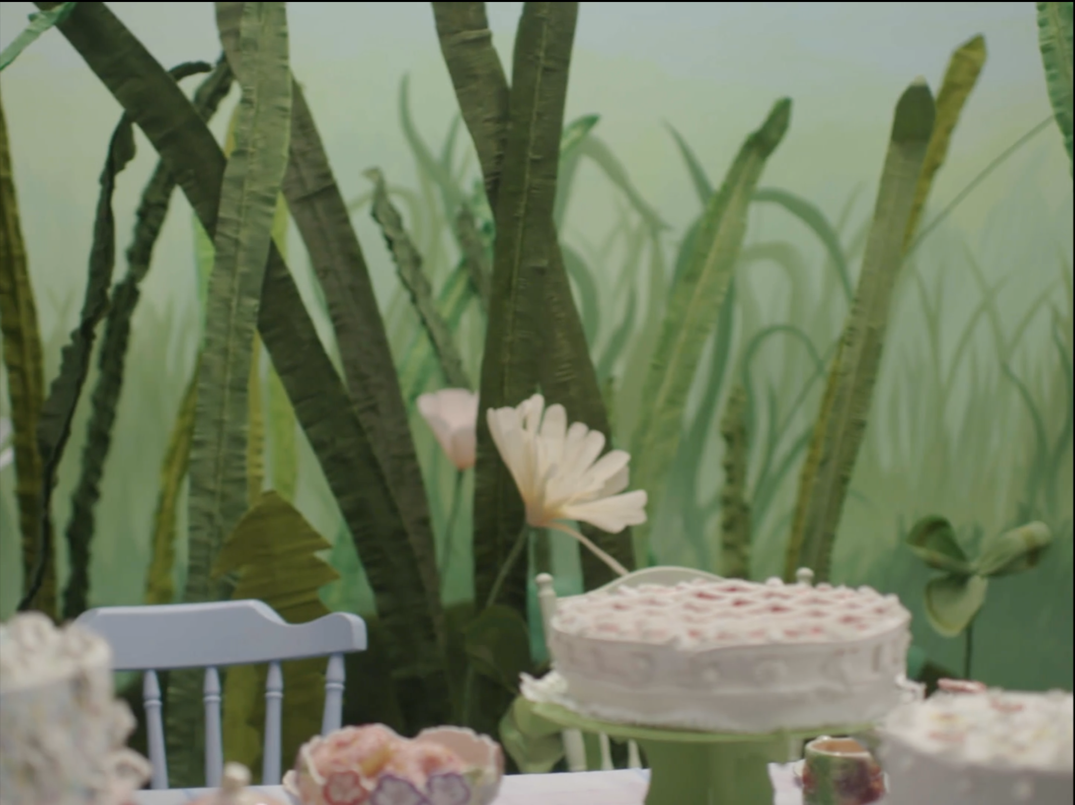 Väggmålning och set dekoratör  - trägård