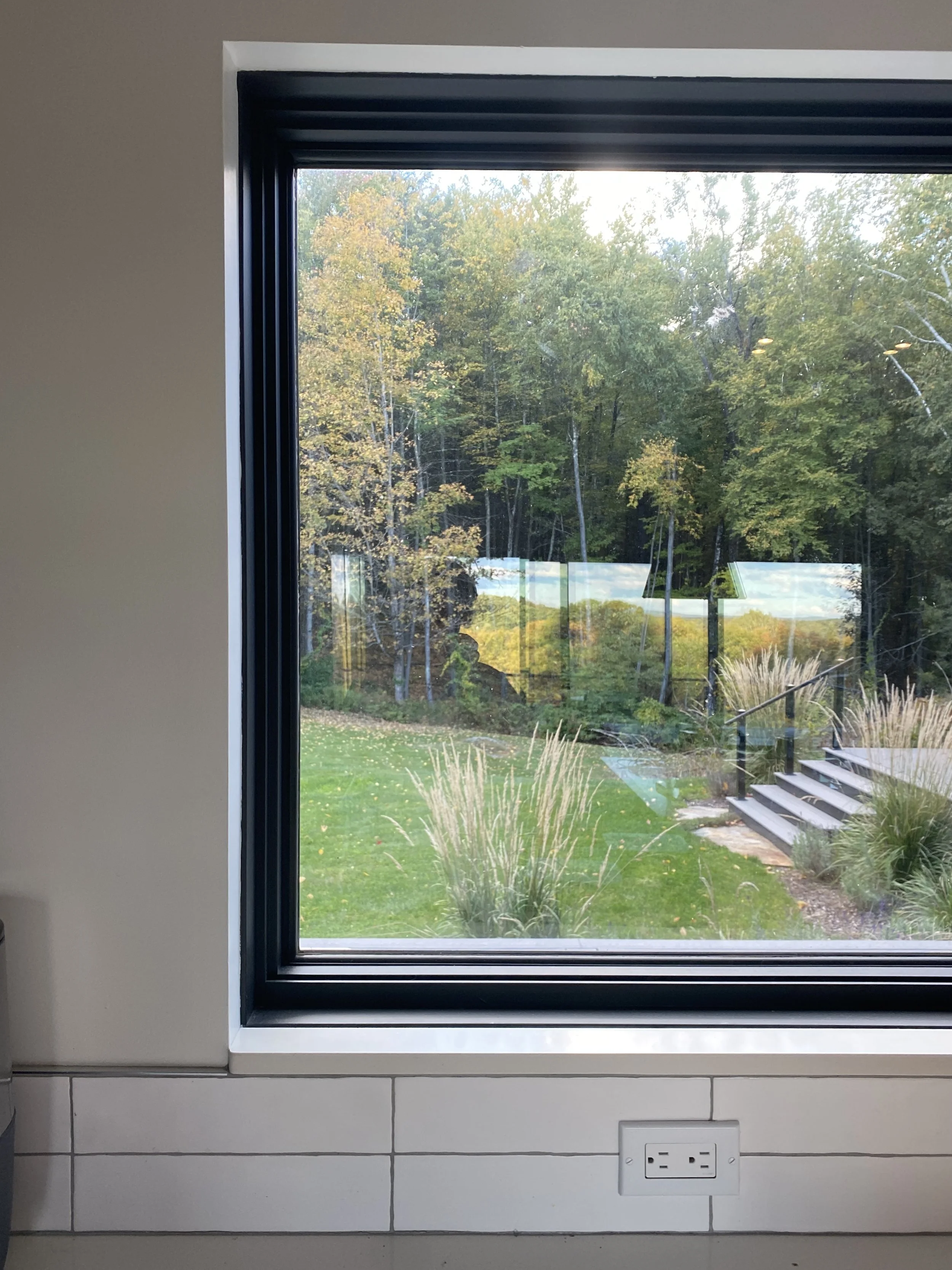 full window detail.jpg