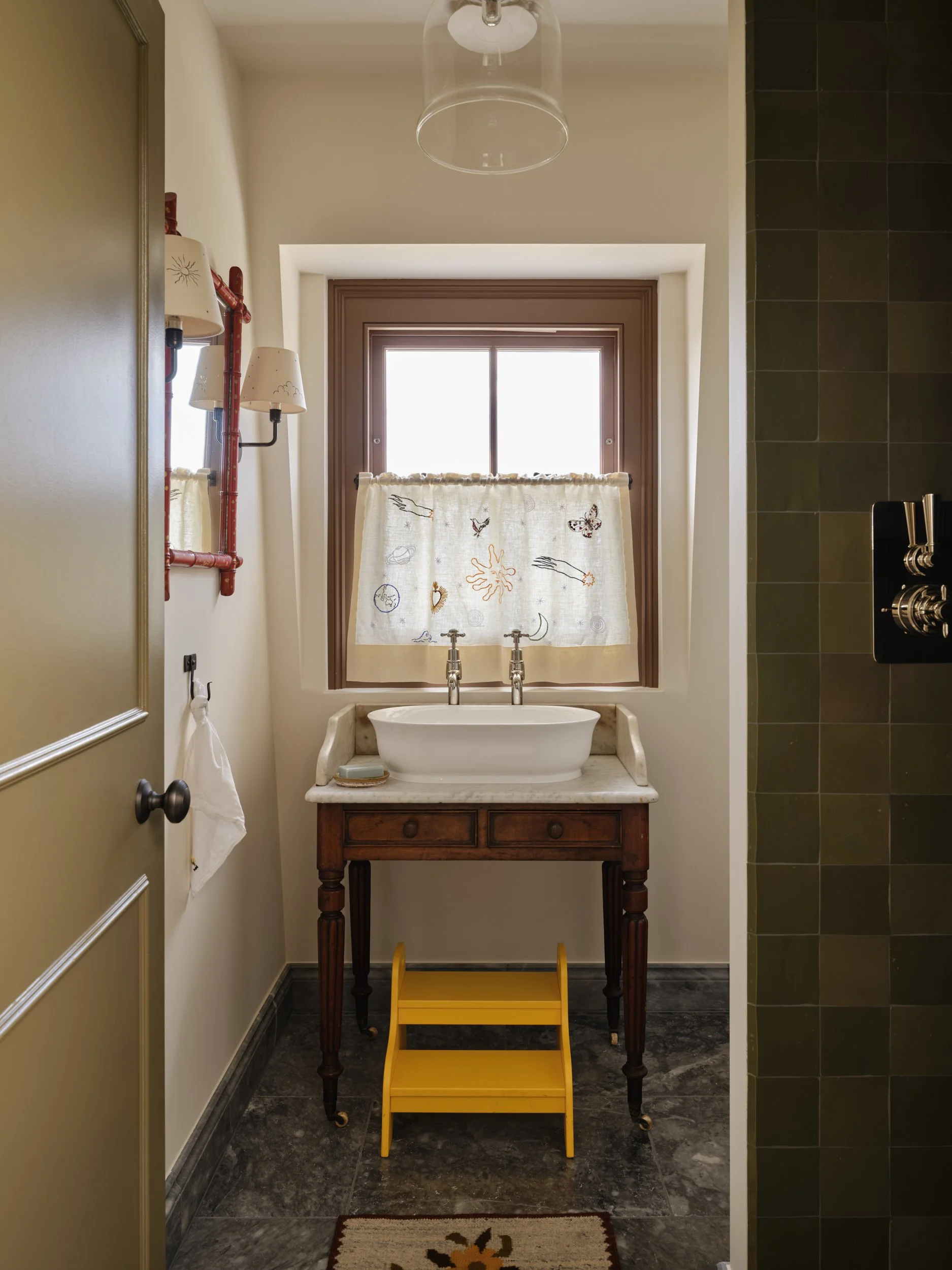 Palmer and Stone - Heythorp6076.jpg