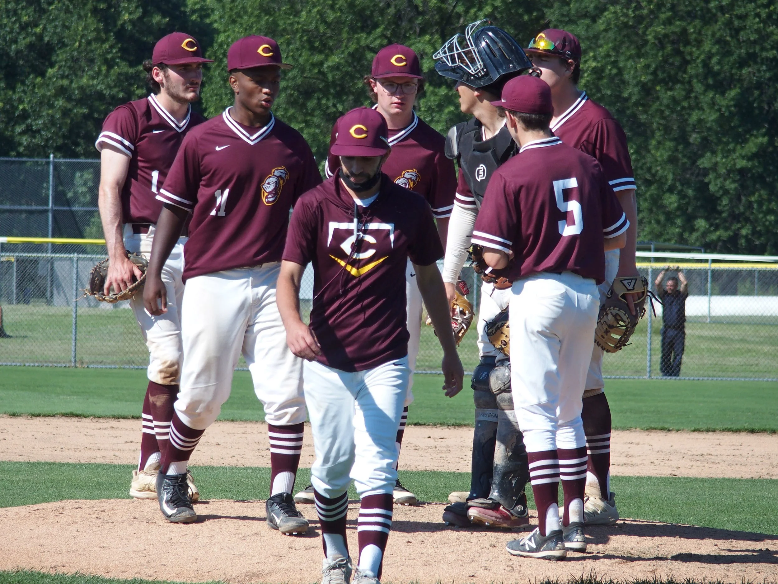 061521-CHS v SLA-pub champion-P6158232.jpg