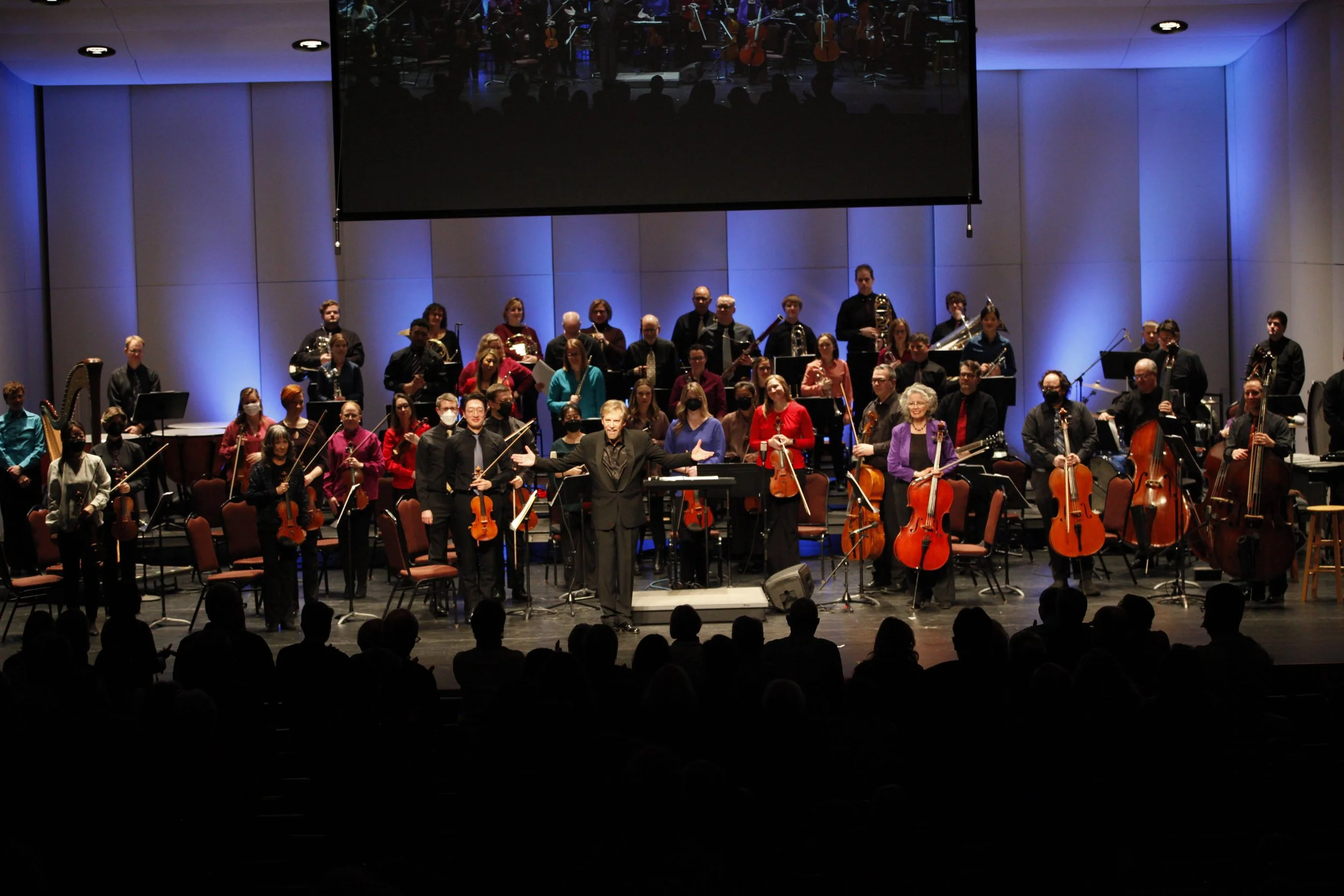 HFO final bow W Side Story 2-4-2023.jpg