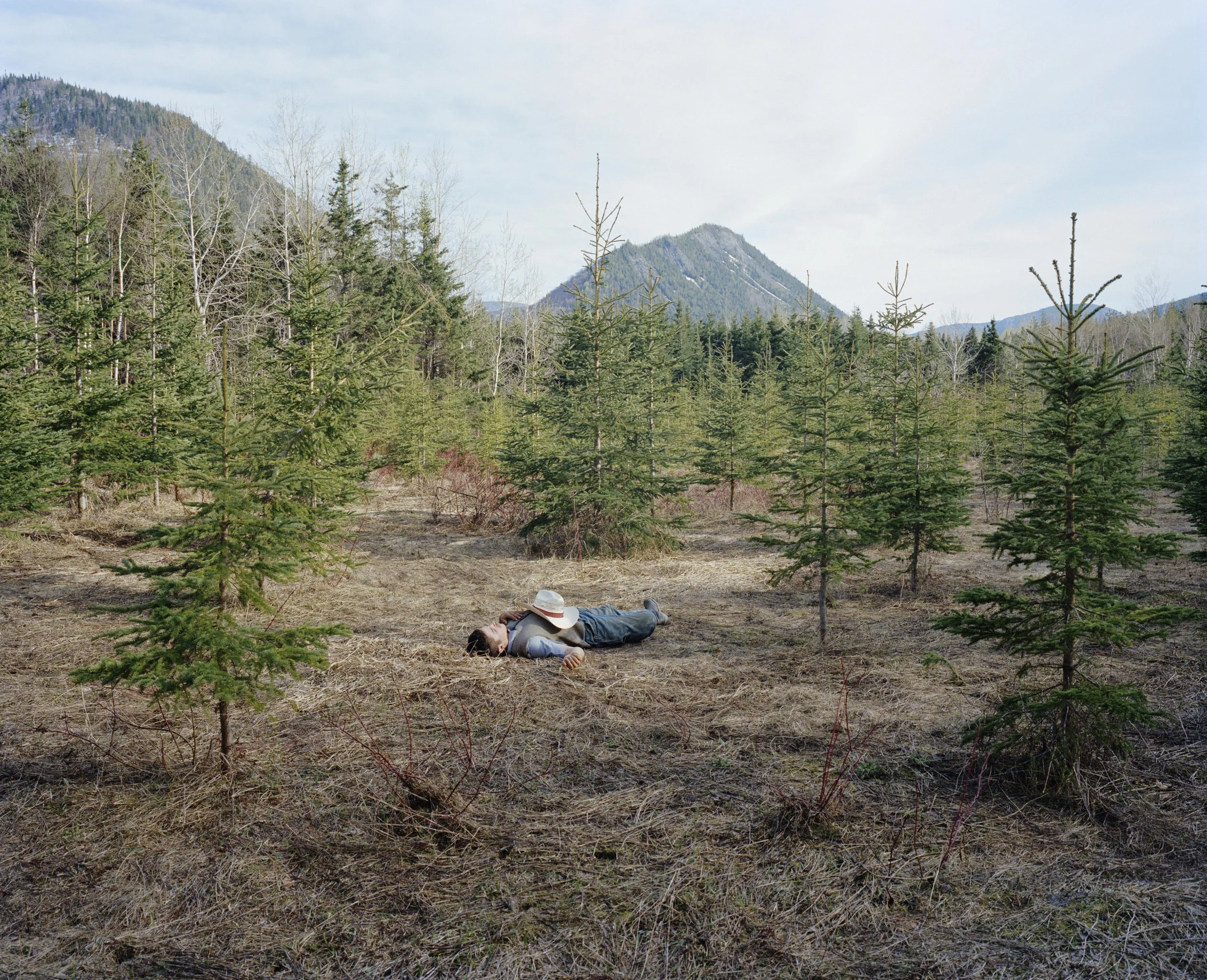 Noah couché copie.jpg