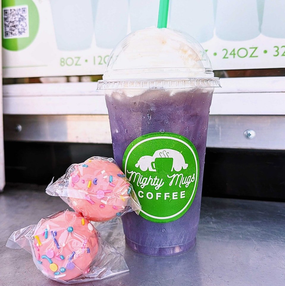 Cake pop goodness along with our Lilac Love Energy from Spring specials 💚✨

Here to help boost up that mid-week energy 💪💚
