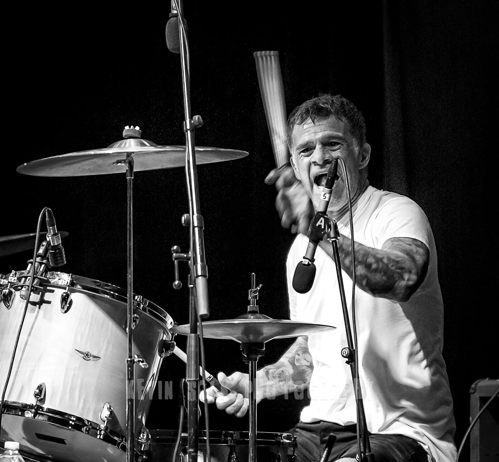 Happy Birthday to a drumming legend and one of the nicest people you will ever meet!  #theejoeyc #joeycastillo #thecirclejerks #circlejerks #bronxband #punkrockdrummer #rockdrummer #drumminglegend #musiclegend