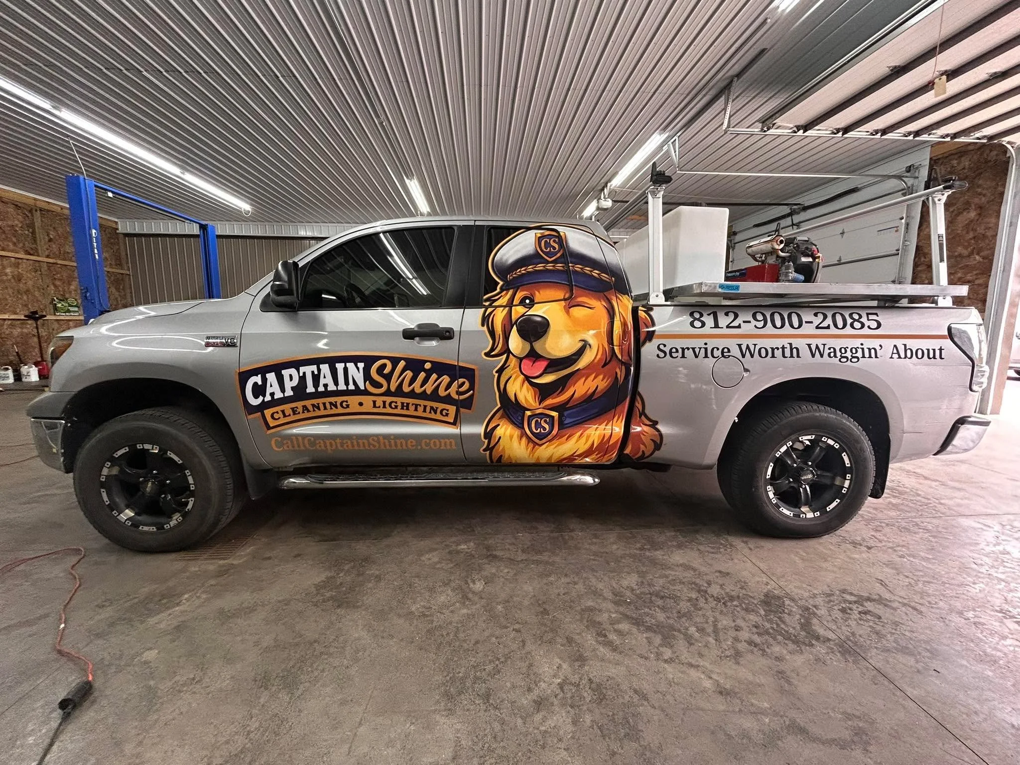 Another local business officially hooked up with fresh graphics 👌 
We love helping local companies stand out and bring their vision to life. Thanks for trusting us with your ride!