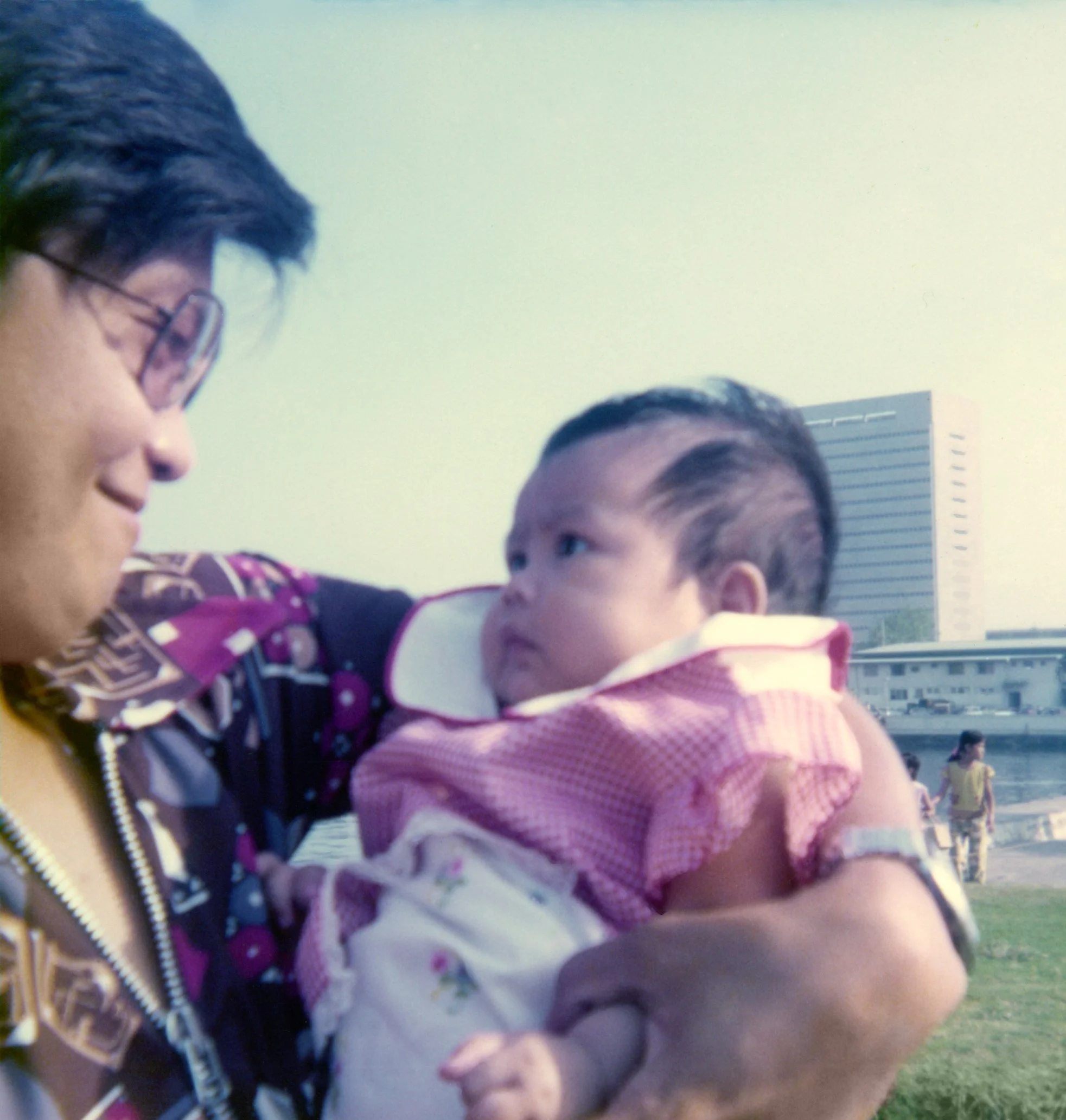 1975_BabyAlmira002.jpg