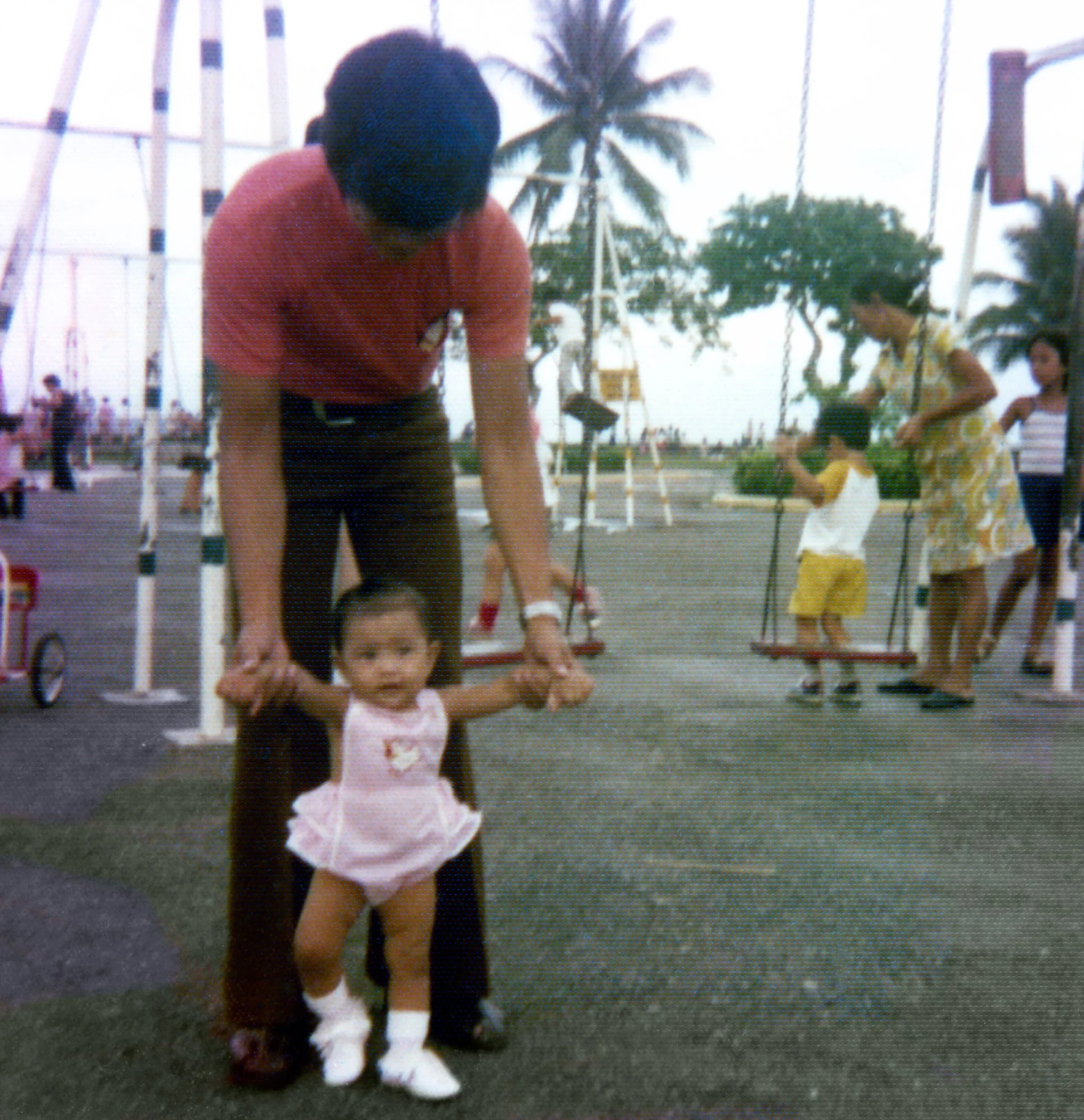 1975_AlmiraStanding003.jpg