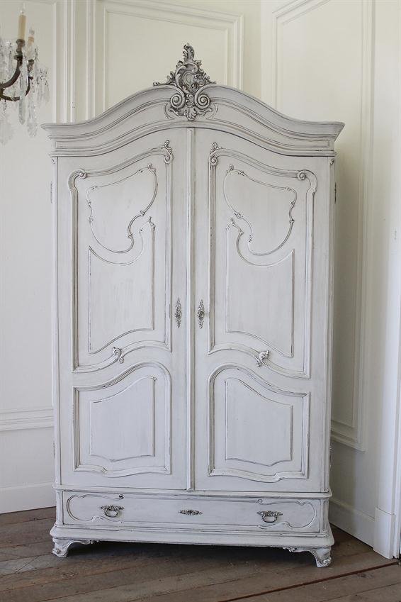 LouisXV_style_painted_armoire.jpg