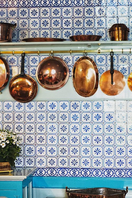blue_and_white_french_tiles.jpg