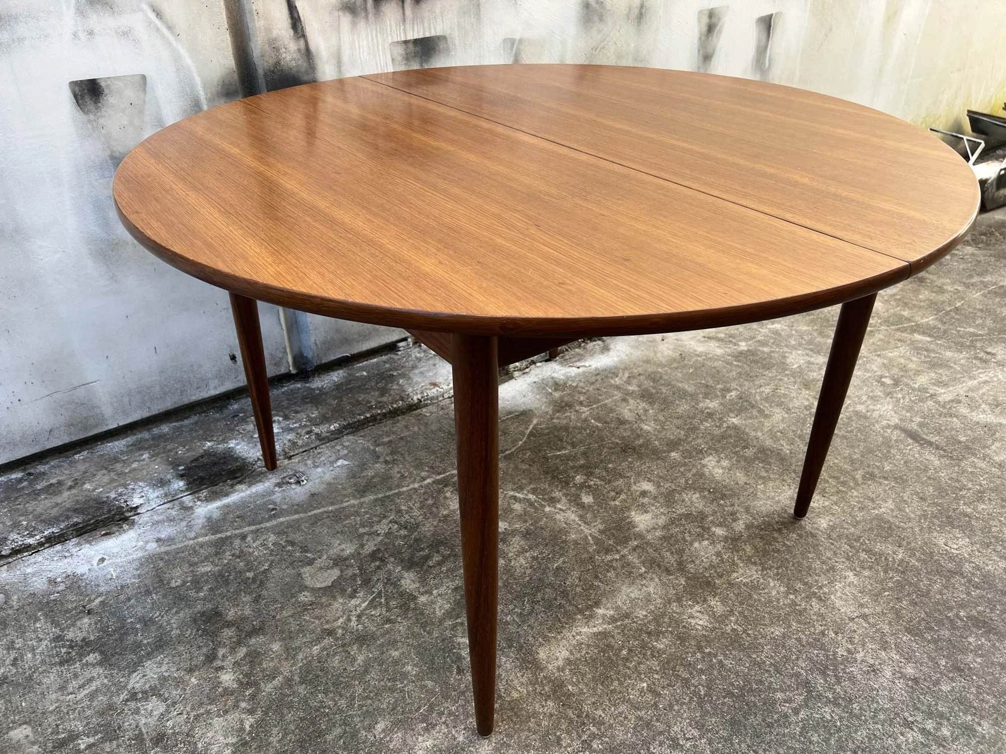 mid-century-dqf-blackbean-round-extension-dining-table-3.jpg