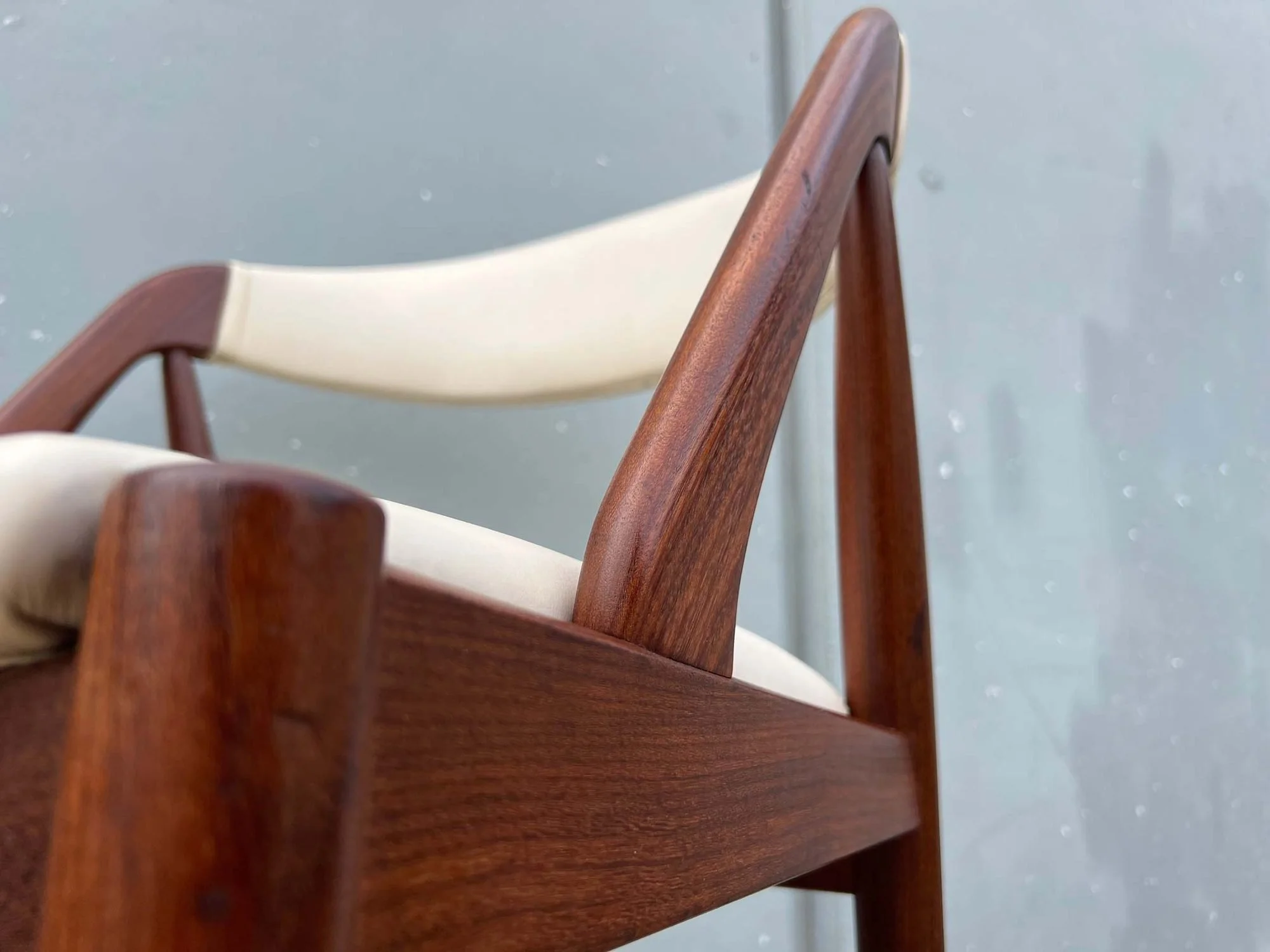 1960s-kai-kristiansen-model-31-rosewood-dining-chairs-5.jpg