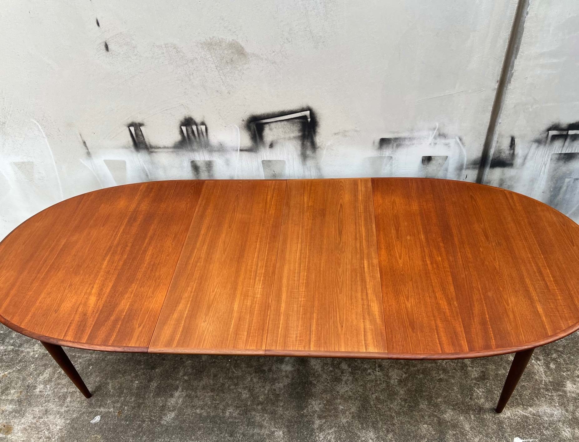 restored-parker-nordic-oval-extension-dining-table-seats-10-to-12-6.jpg