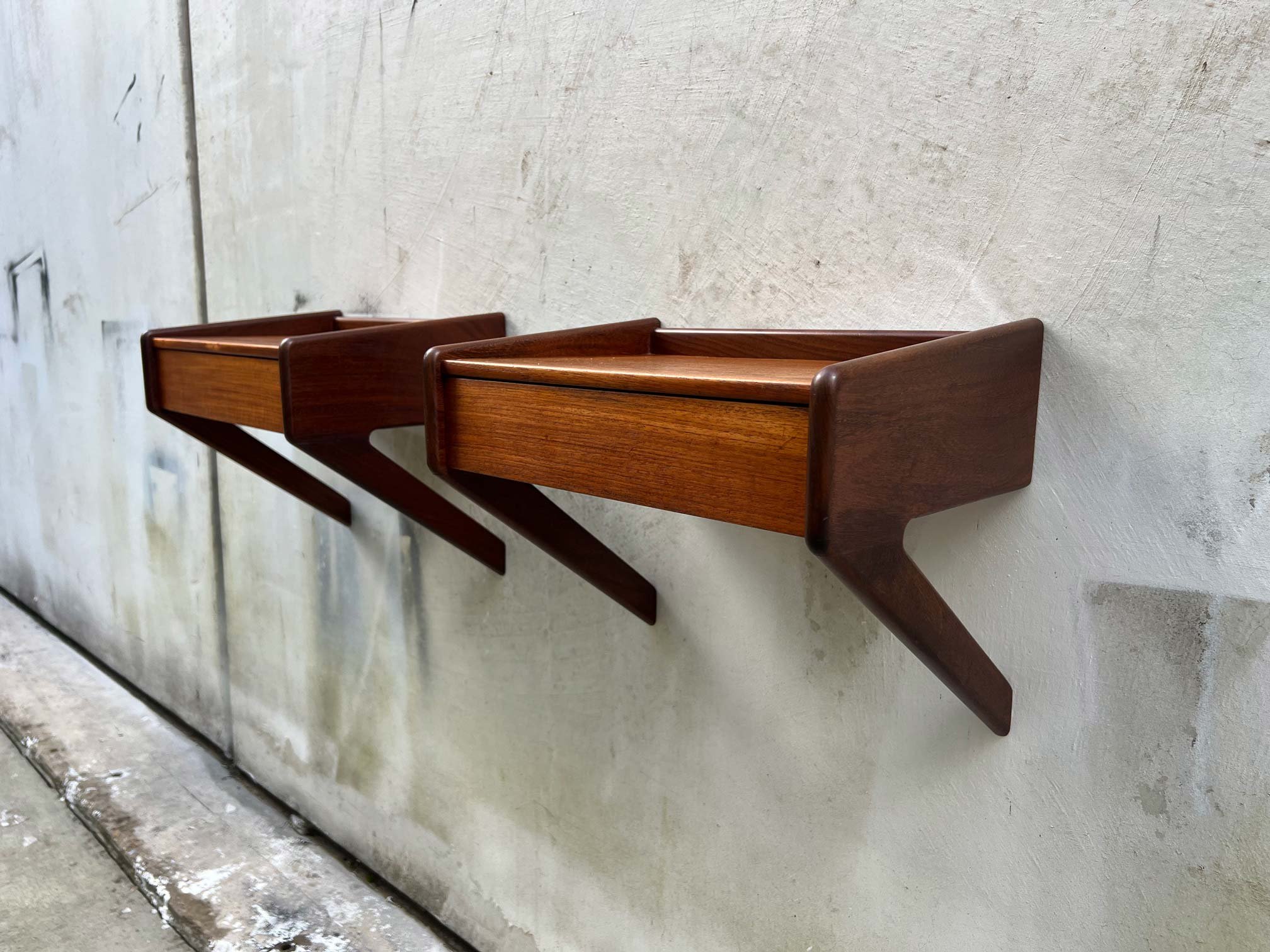 Mid-Century Modern Danish Sigfred Omann Floating Nightstands