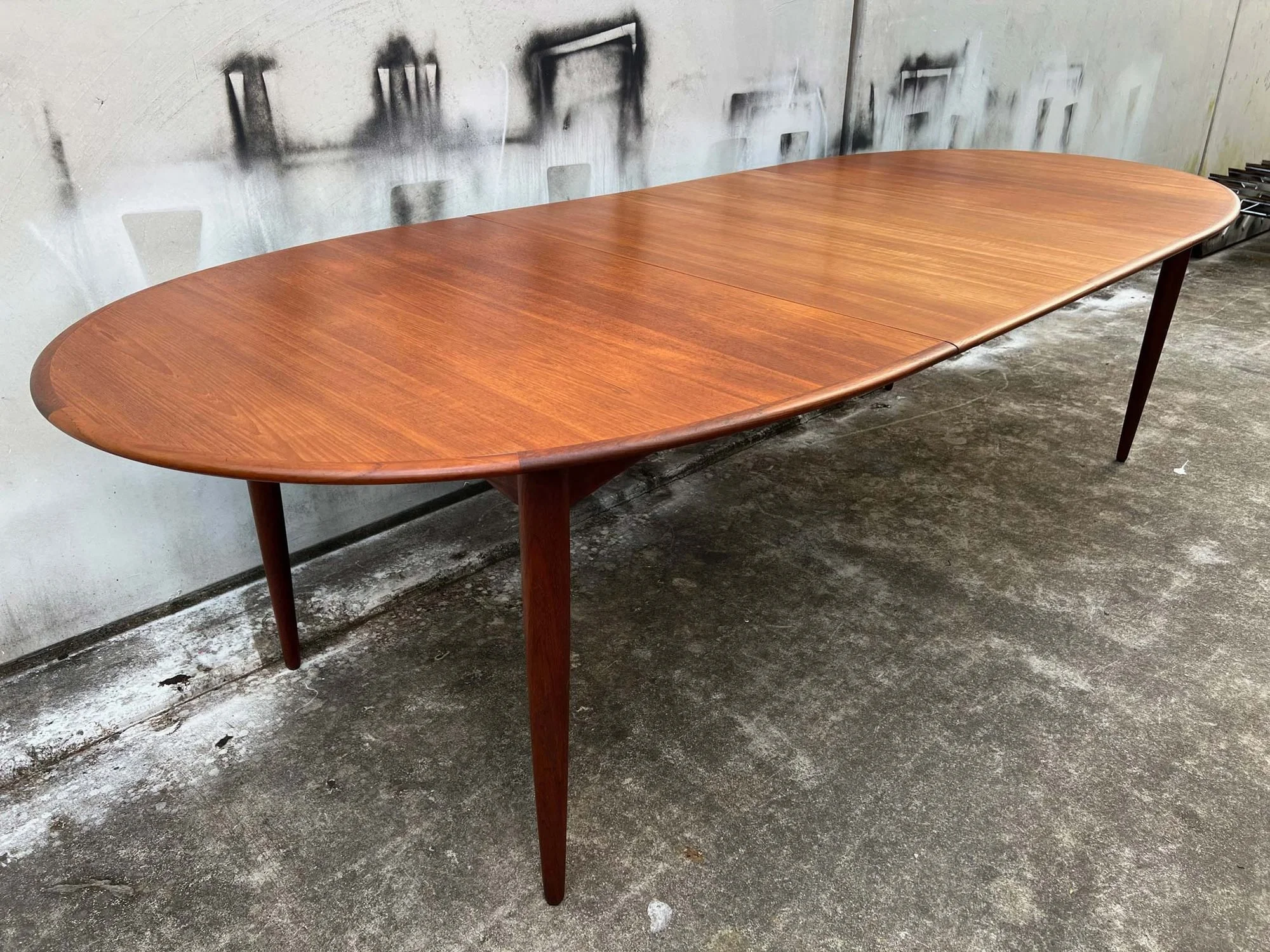 restored-parker-nordic-oval-extension-dining-table-seats-10-to-12-1.jpg