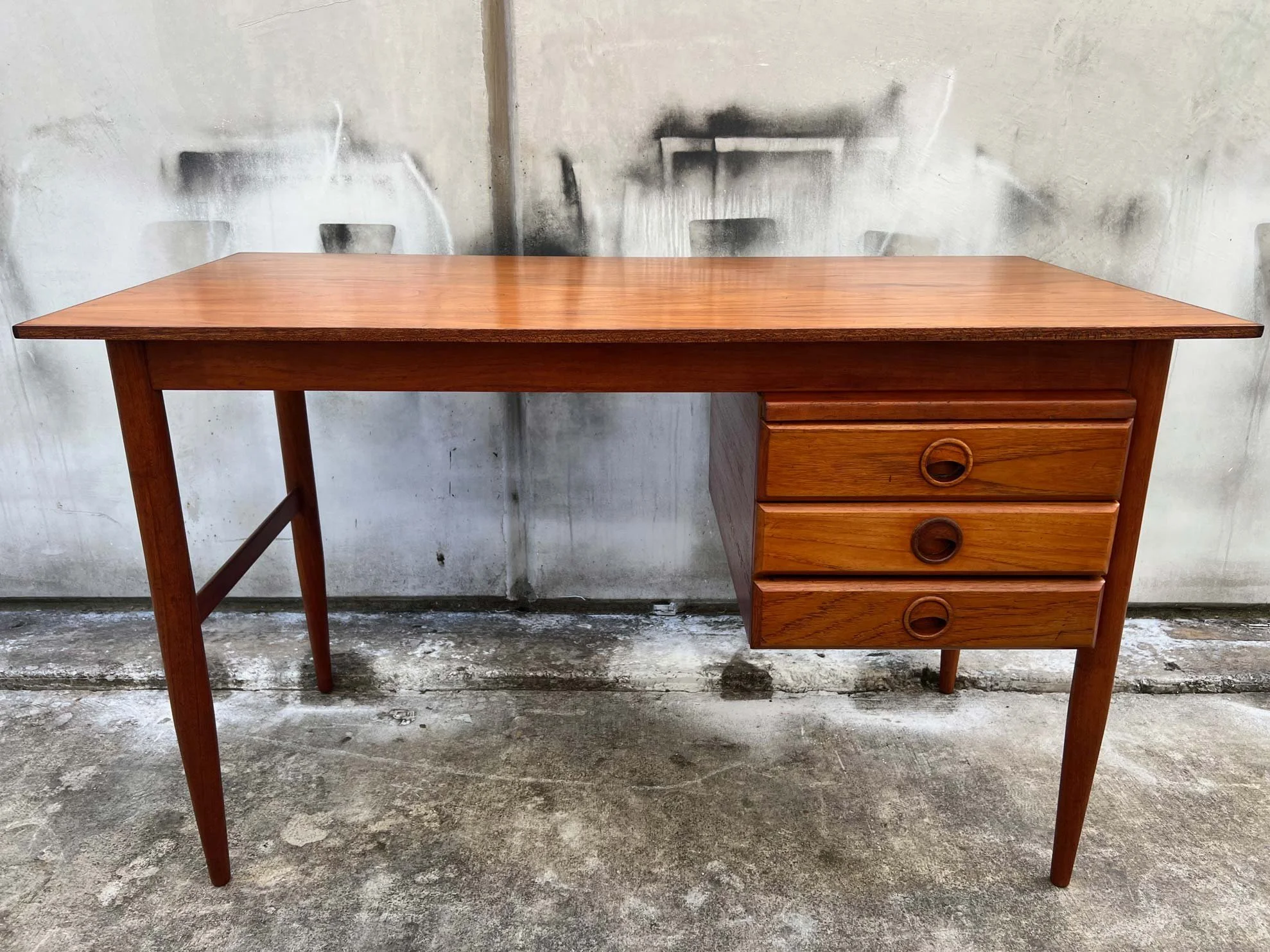 Kush Interiors