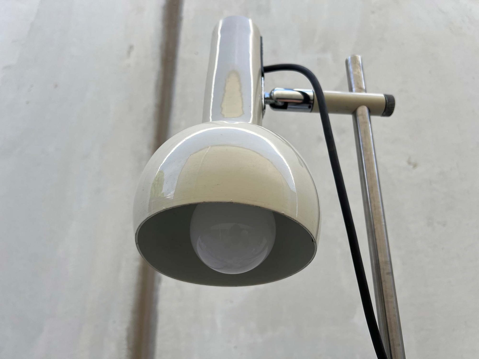 vintage-oslo-double-shade-floor-lamp-4.jpg
