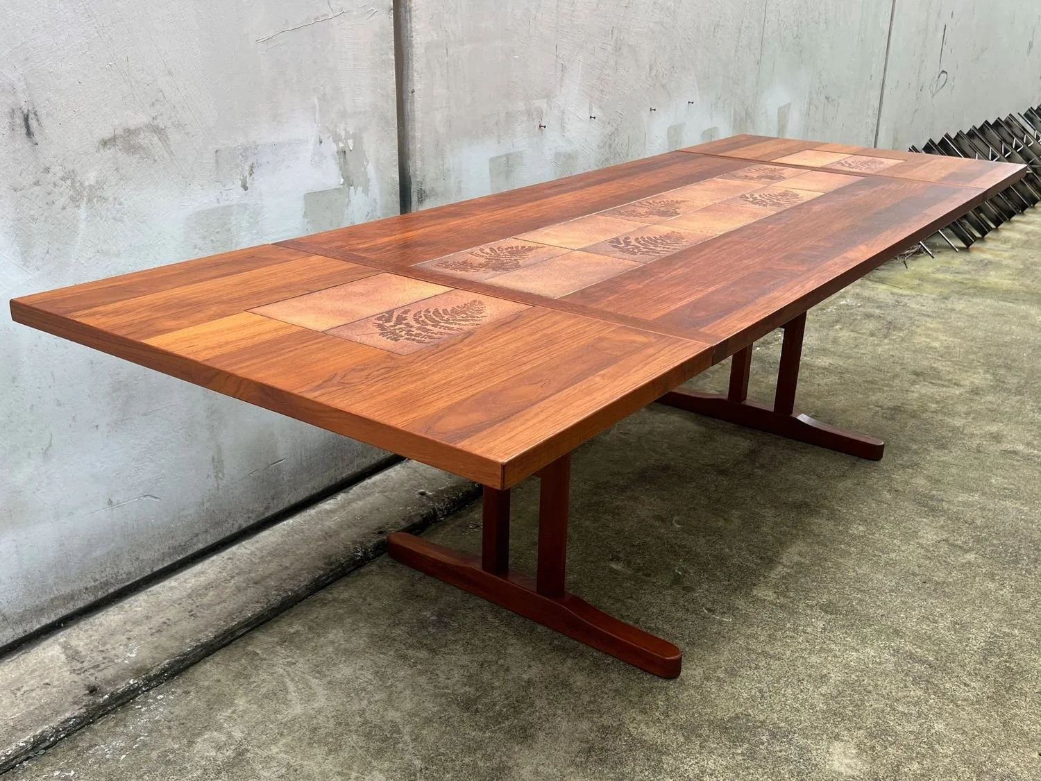 Mid-Century Danish Drop Leaf Dining Table by Gangsø Møbler