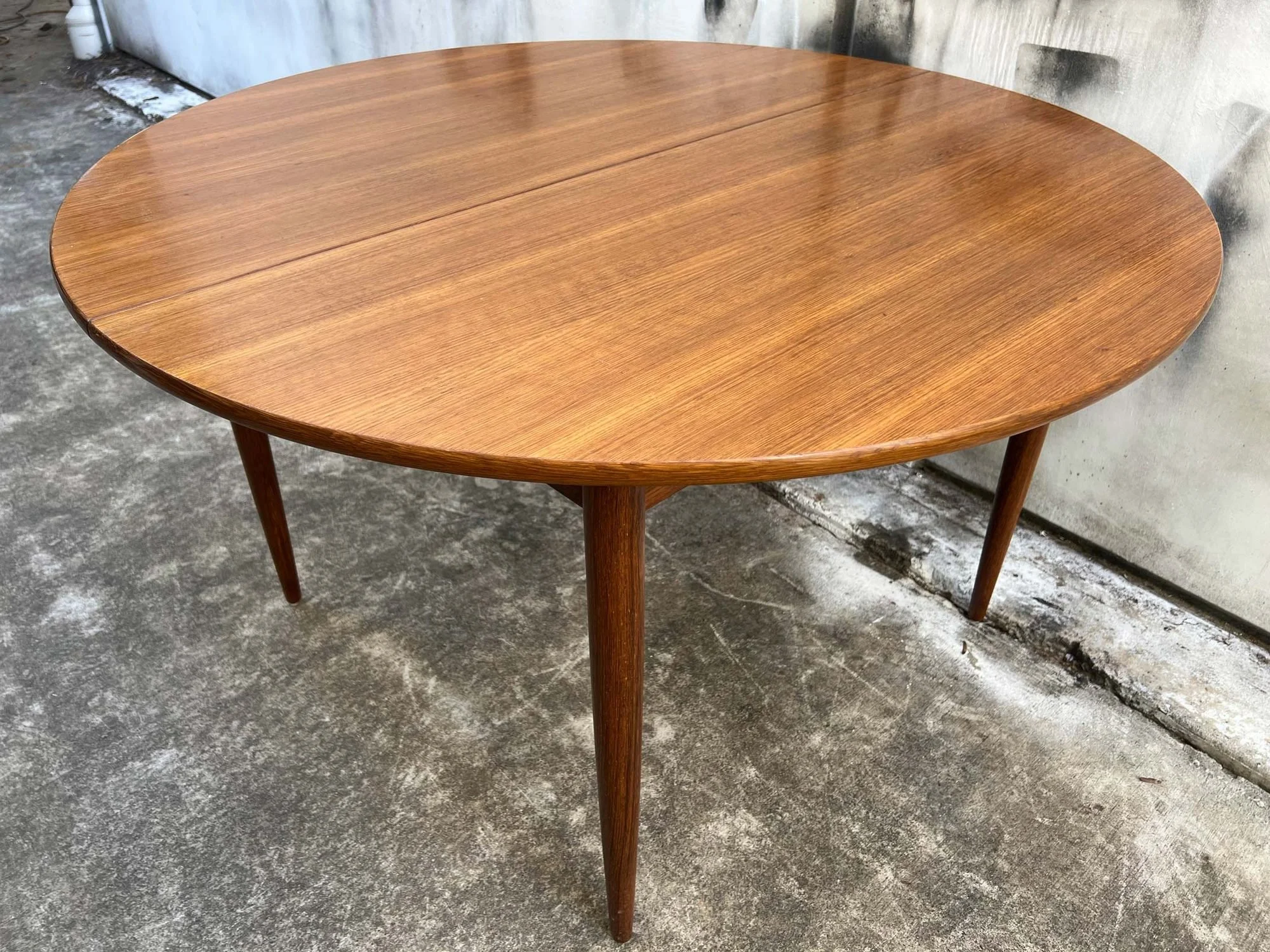 mid-century-dqf-blackbean-round-extension-dining-table-5.jpg
