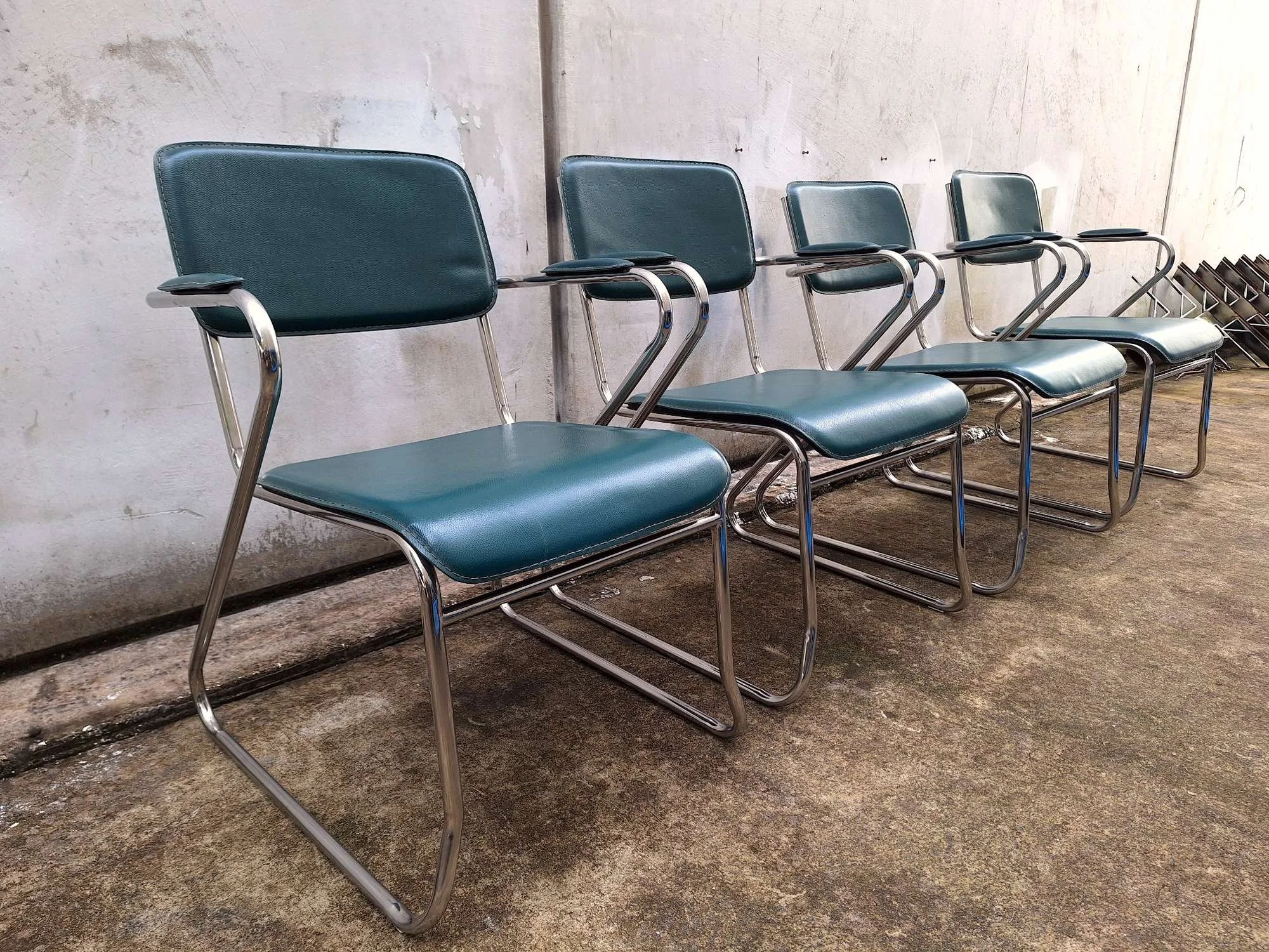 midcentury chrome green dining chairs 01