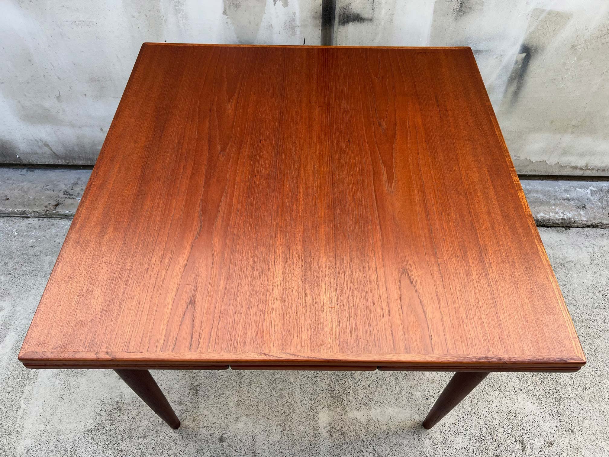 Mid-Century Modern Square Extendable Parker Dining Table
