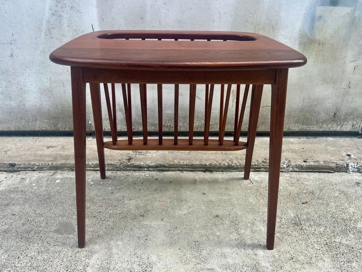 arthur-umanoff-walnut-spindle-side-table-with-magazine-rack-7.jpg