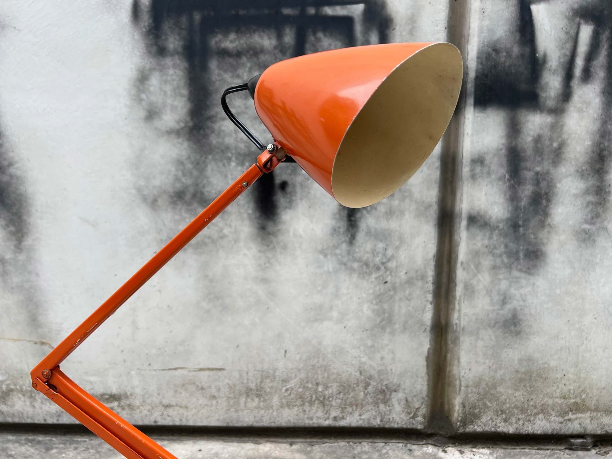 original-mid-century-planet-studio-k-desk-lamps-6.jpg