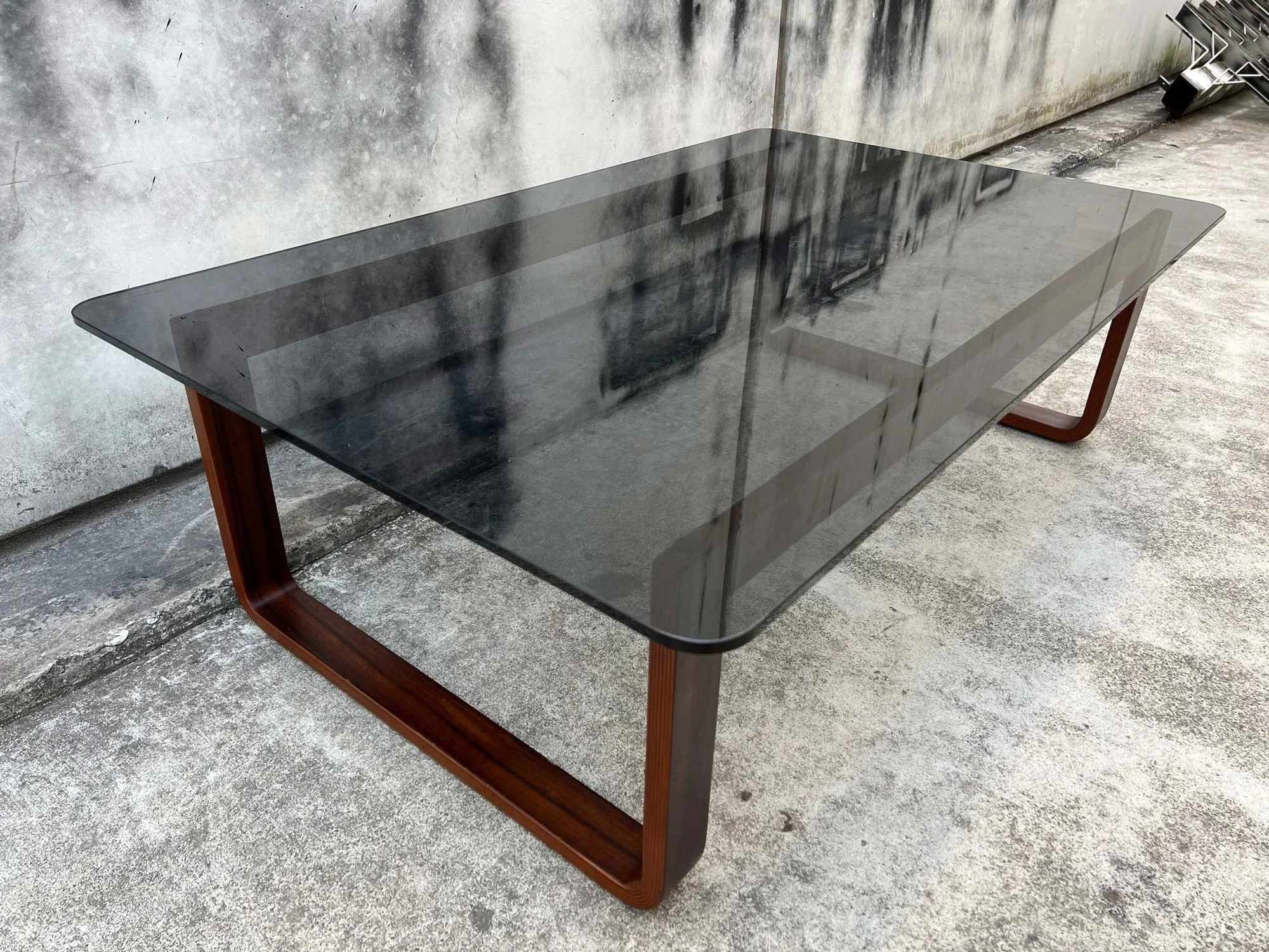 vintage-1970s-tessa-coffee-table-4.jpg