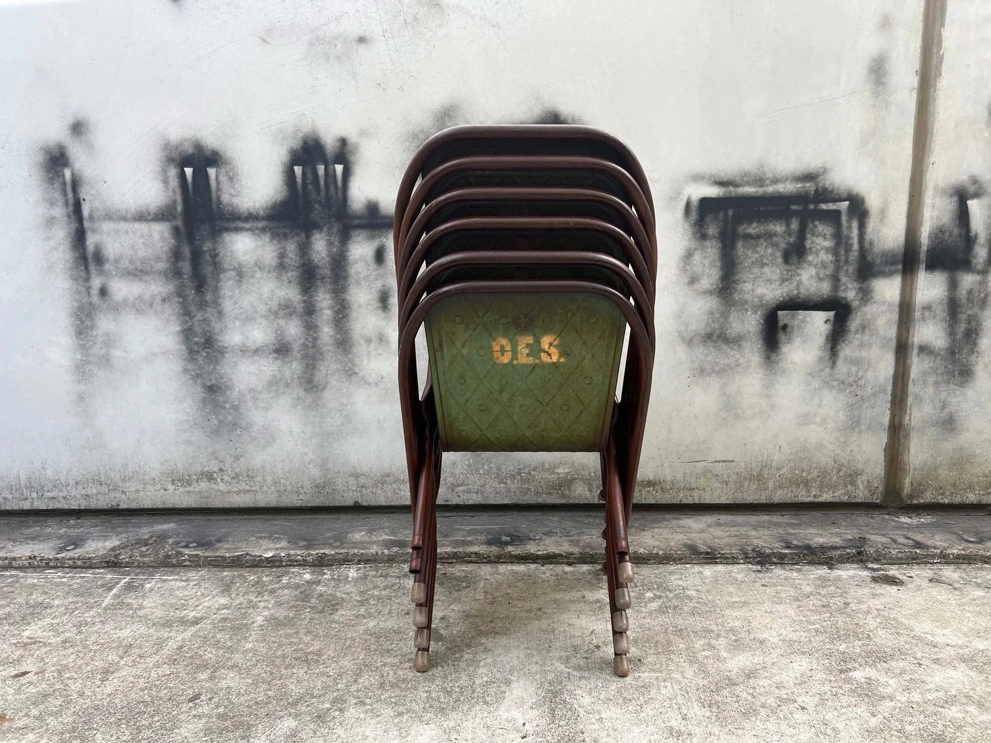 set-of-six-vintage-industrial-sebel-stacking-chairs-7.jpg