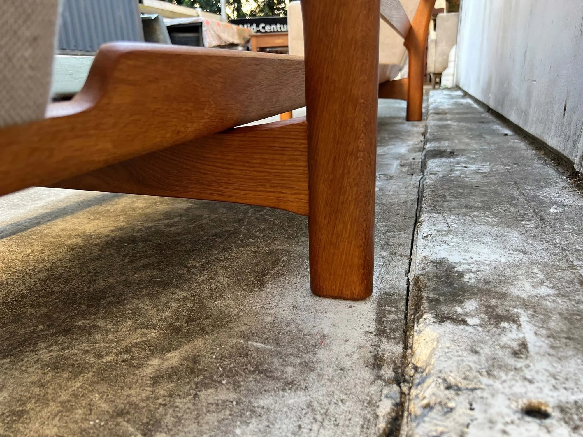 restored-hans-wegner-four-seater-sofa-for-getama-9.jpg