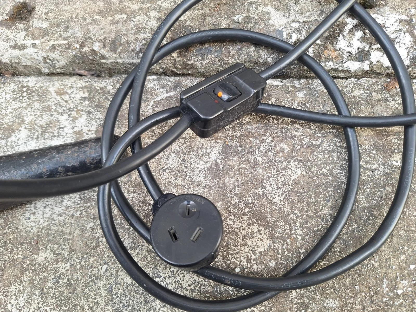 Australian plug and inline switch on the cable of lamp No. 2.