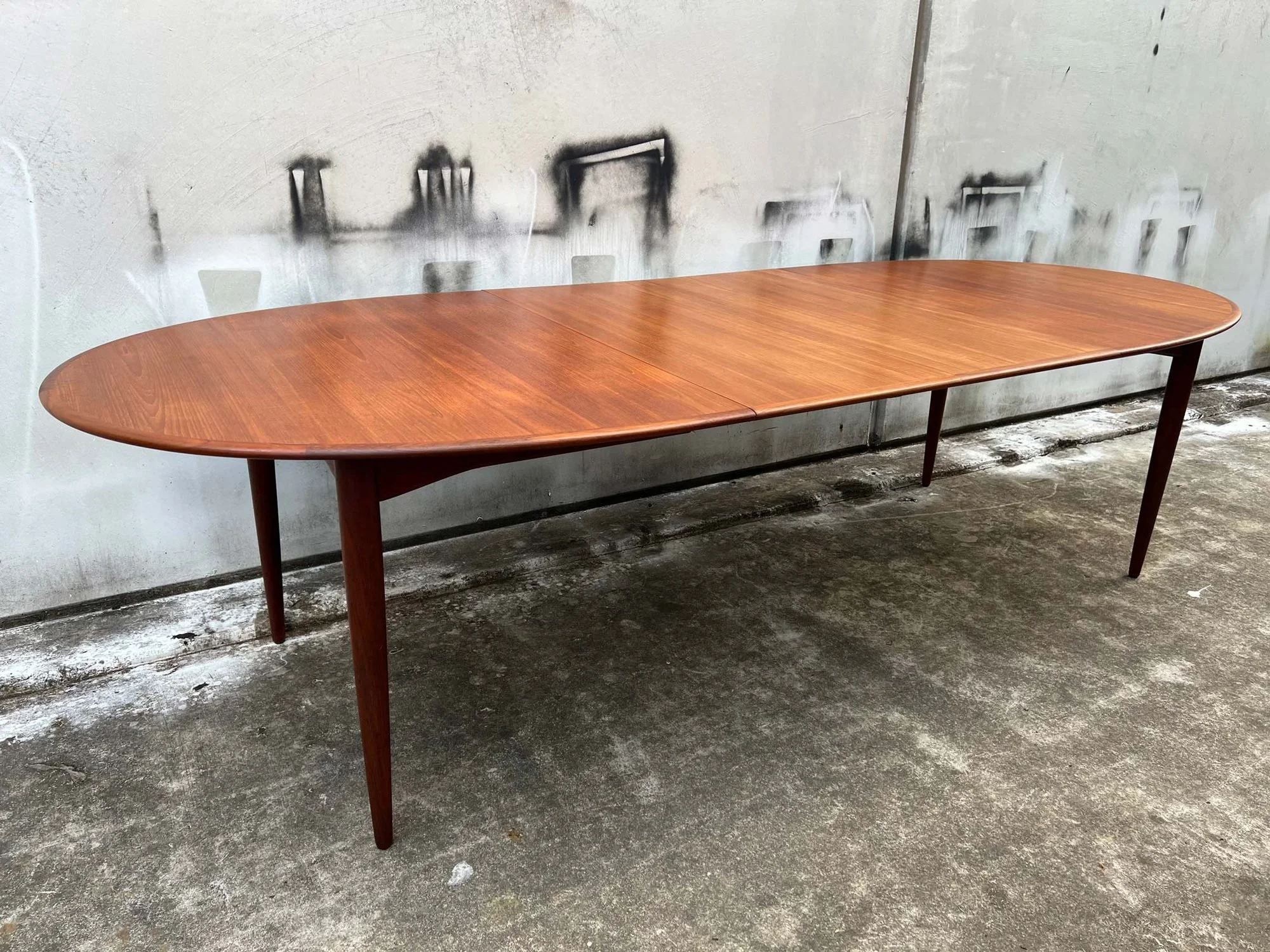 restored-parker-nordic-oval-extension-dining-table-seats-10-to-12-10.jpg