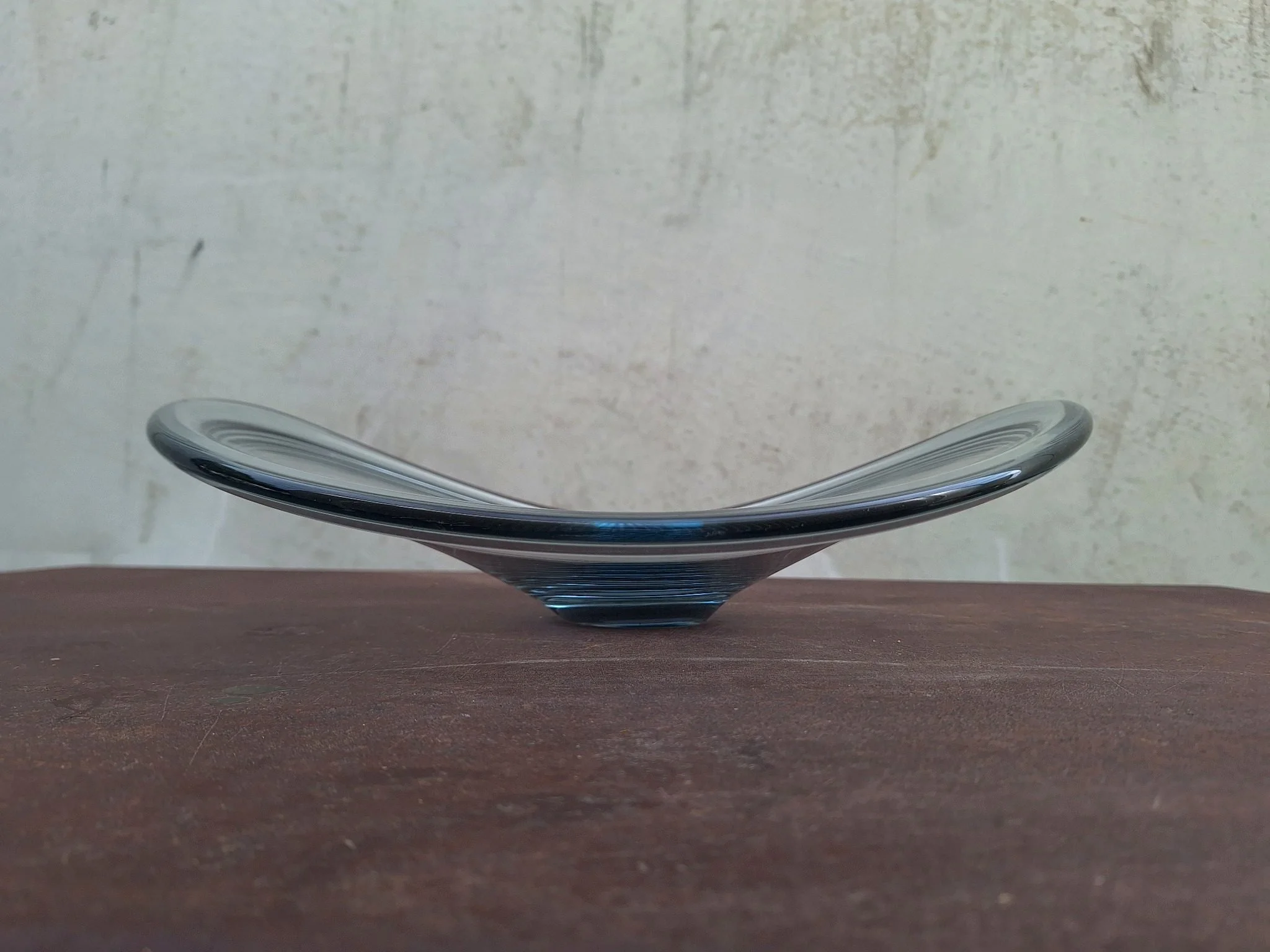 holmegaard iceblue glass centrepiece bowl detail