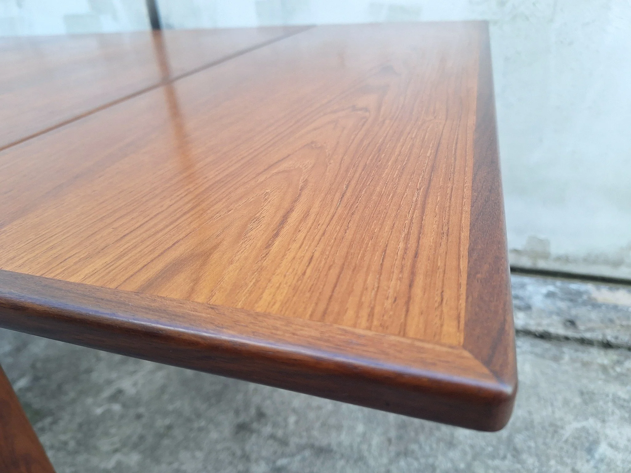 mid-century teak extension dining table 04.jpg