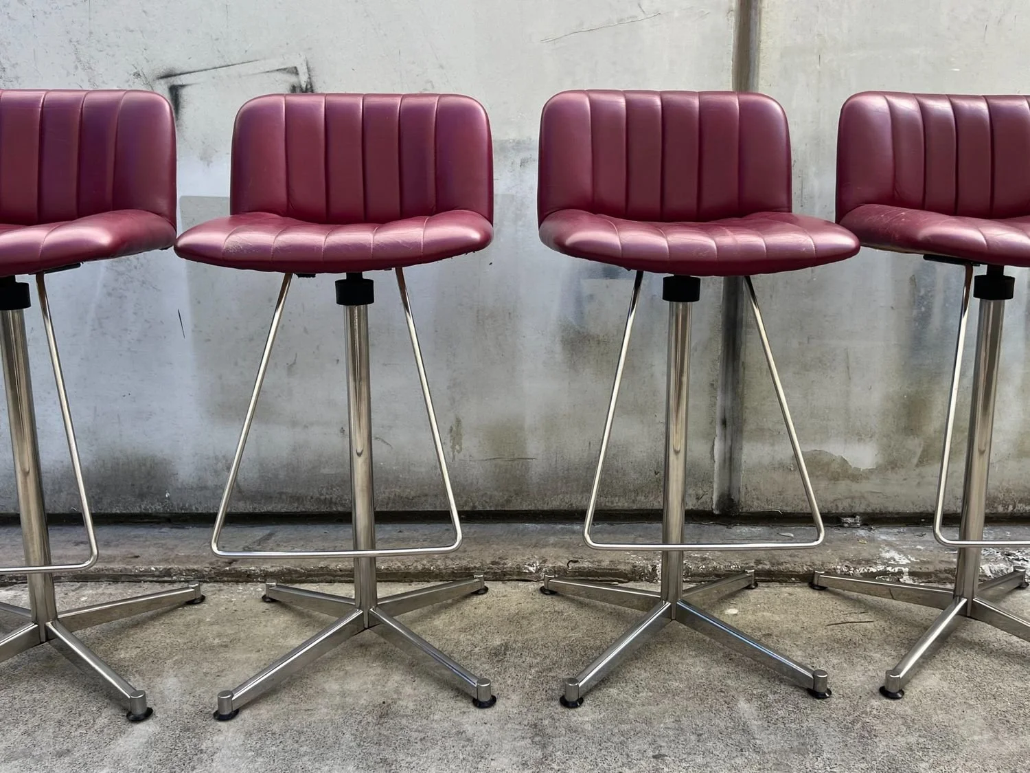 Set of 4 Original Mid-Century Swivel Bar Stools