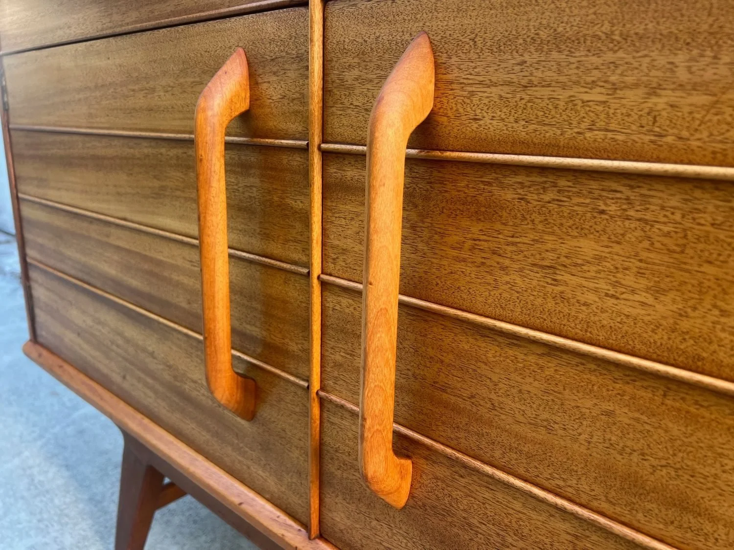 mid-century-e-gomme-g-plan-oak-sideboard-8.jpg