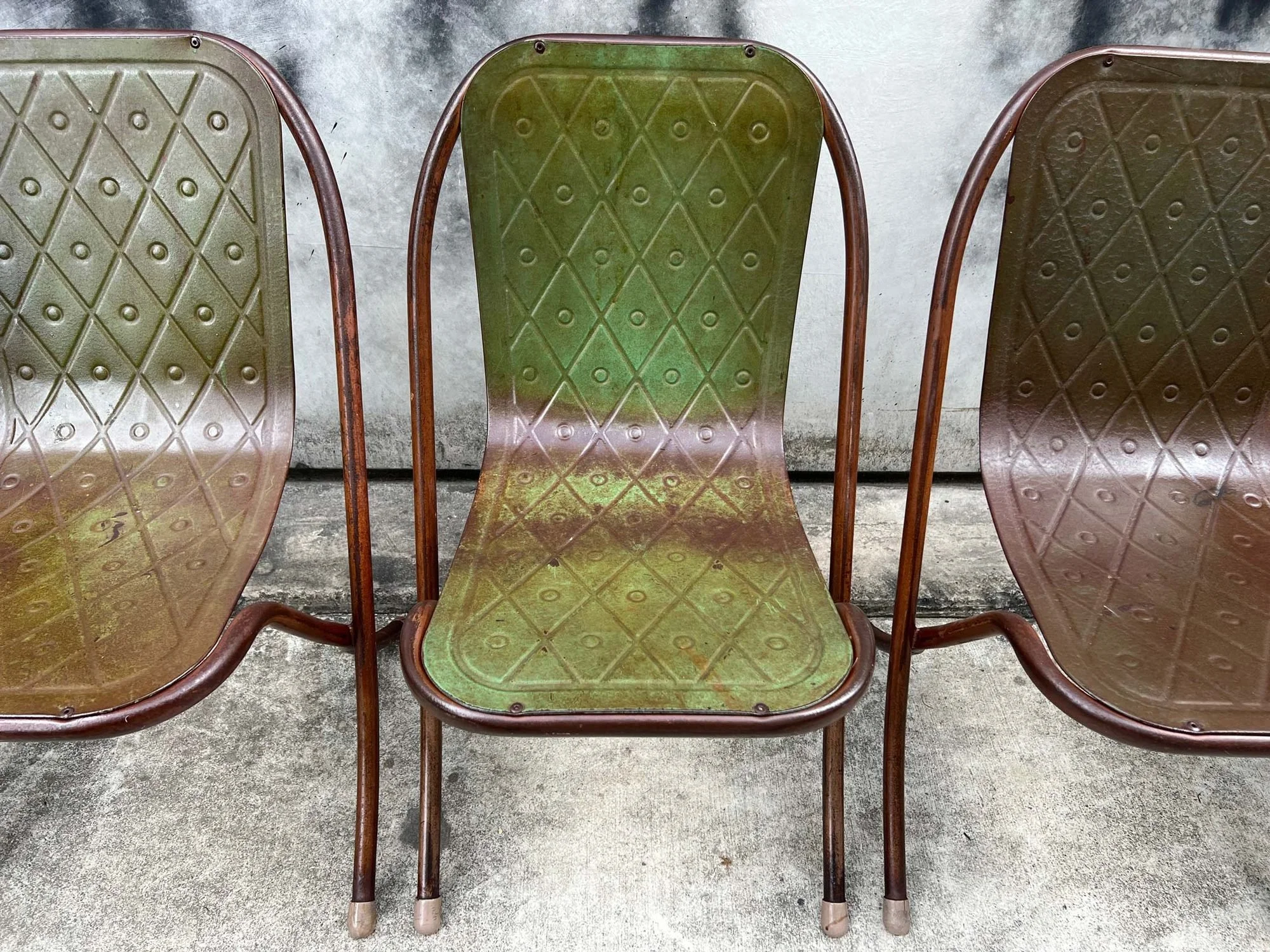 set-of-six-vintage-industrial-sebel-stacking-chairs-5.jpg