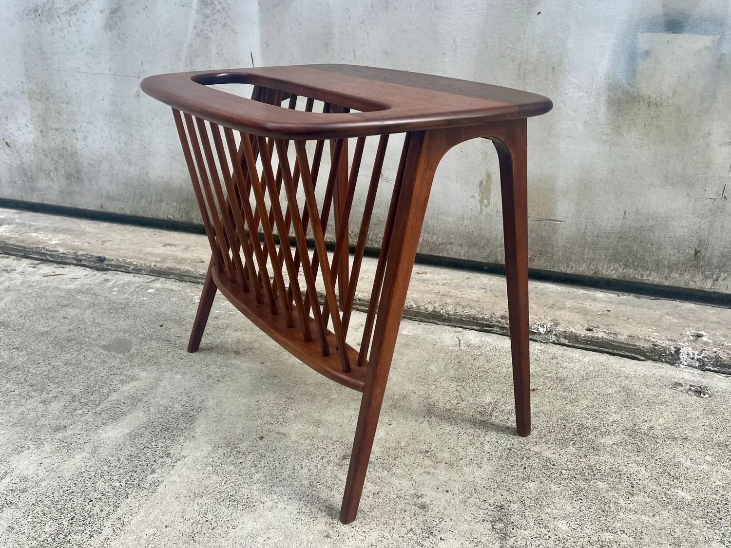 arthur-umanoff-walnut-spindle-side-table-with-magazine-rack-1.jpg