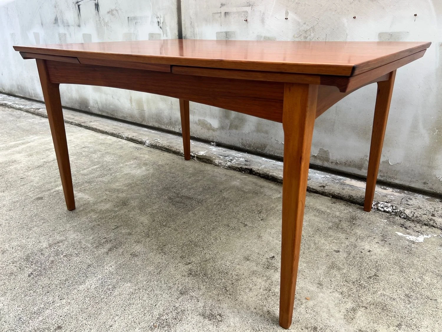 Restored Mid-Century Fler 64 Extension Dining Table