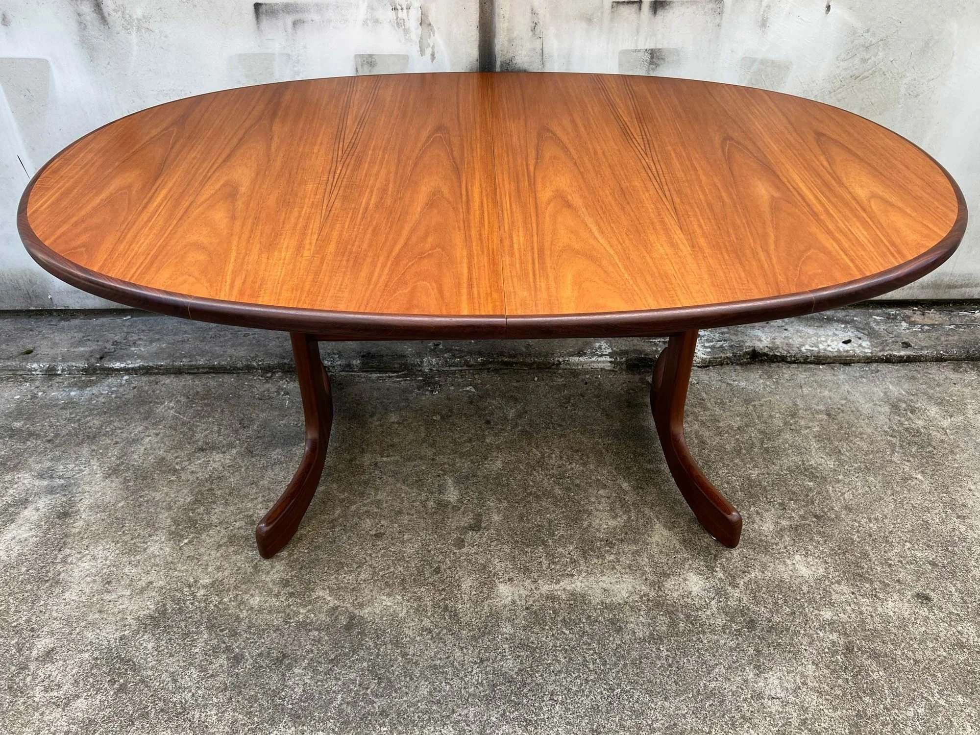 restored-mid-century-g-plan-oval-teak-extension-dining-table-1.jpg