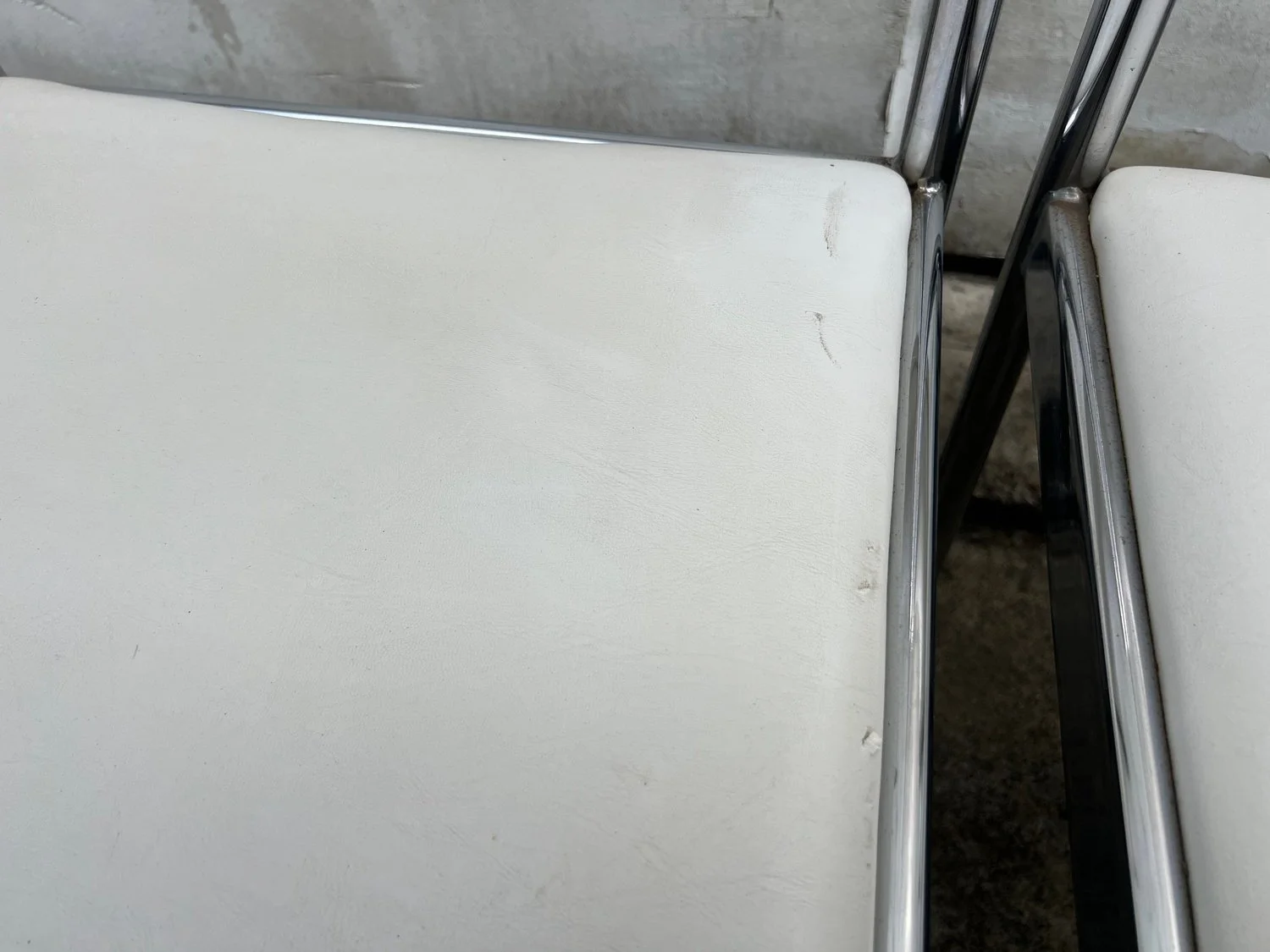 Set of six 1970s vintage dining chairs by Wallace Furniture