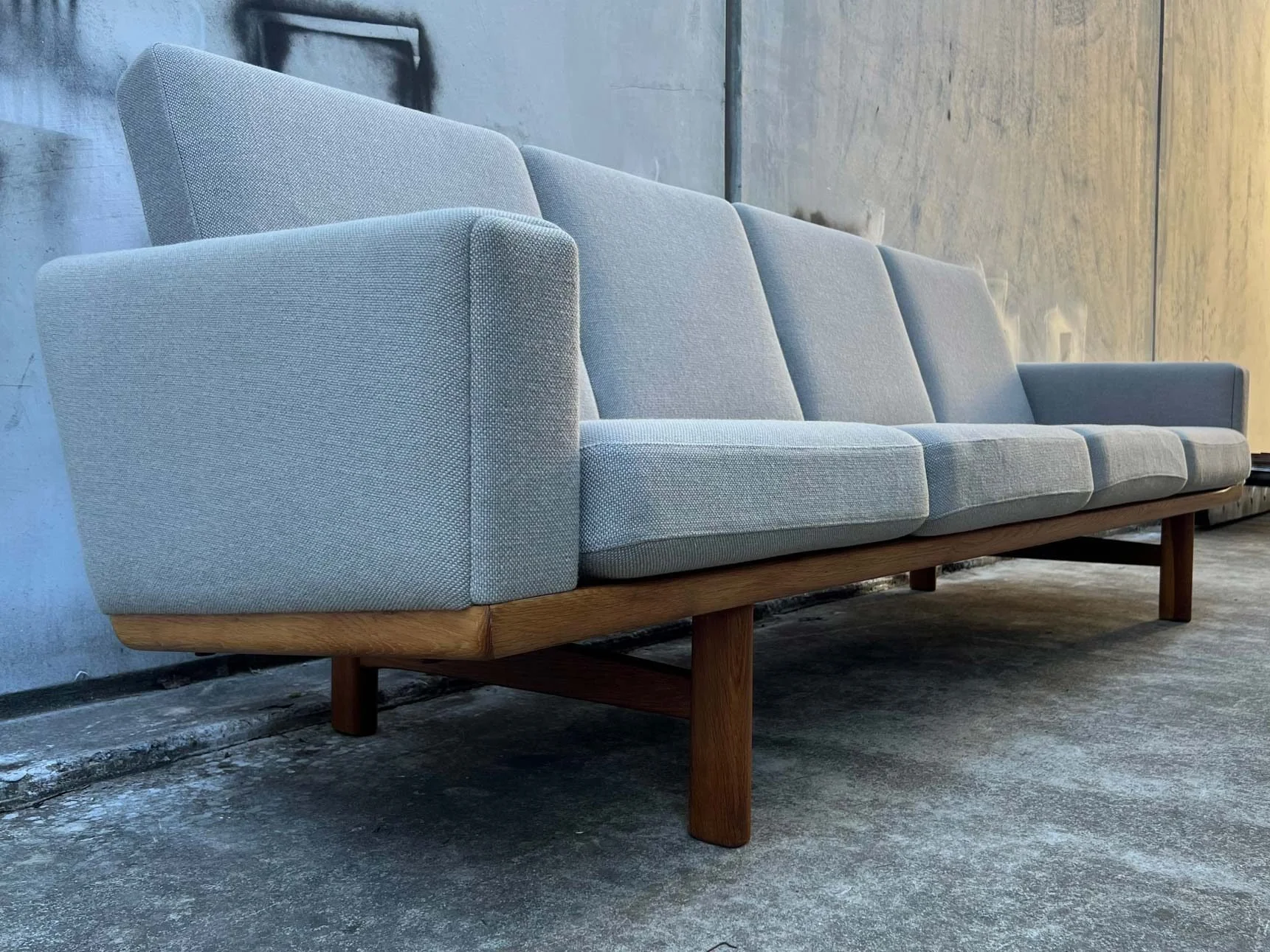 restored-hans-wegner-four-seater-sofa-for-getama-3.jpg