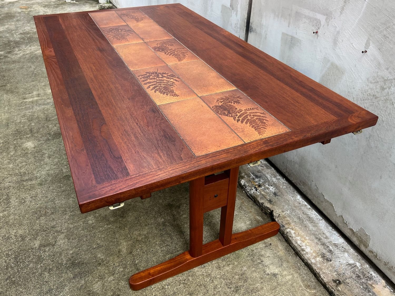 Mid-Century Danish Drop Leaf Dining Table by Gangsø Møbler