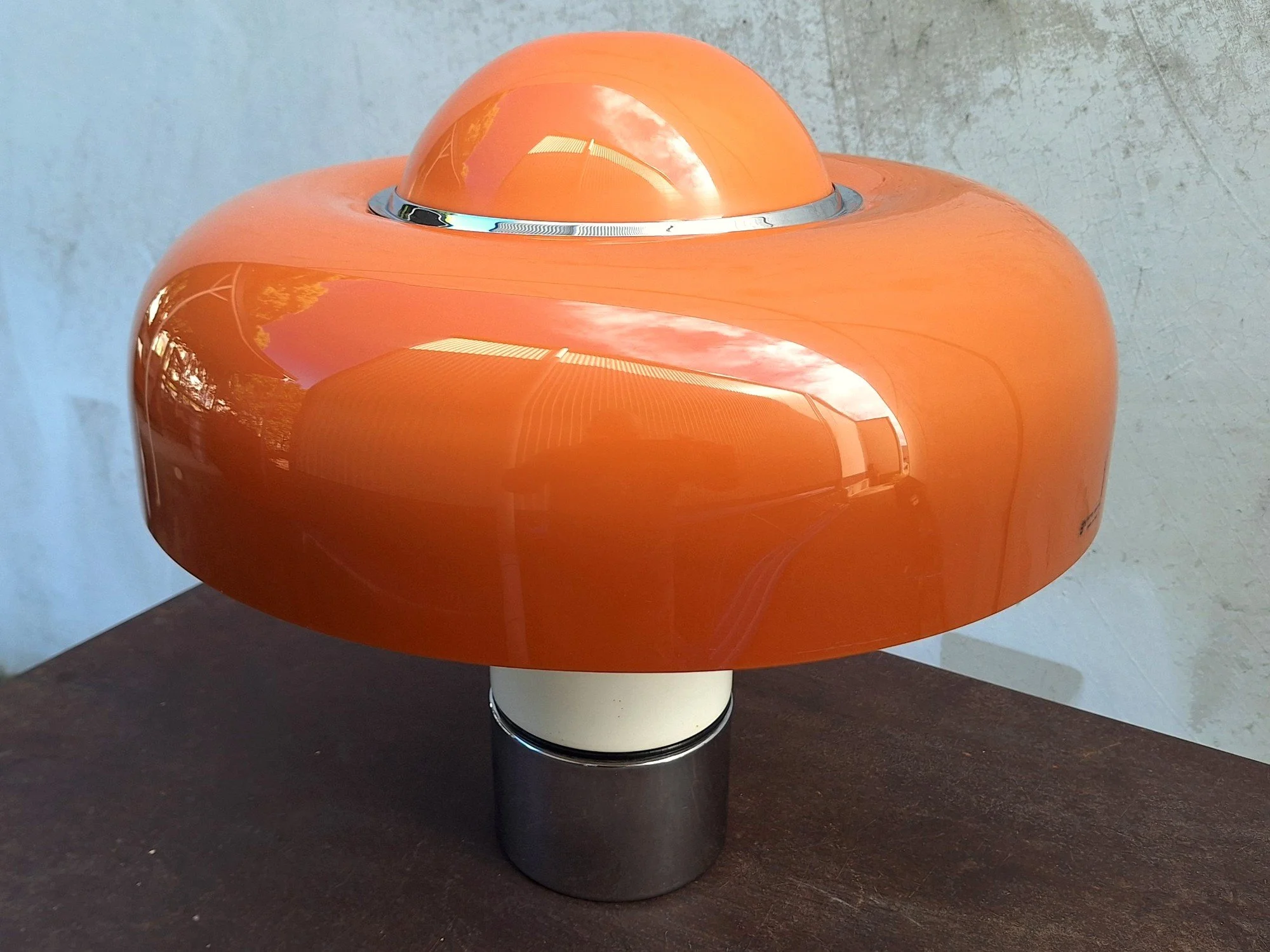 Guzzini “Brumbury” Table Lamp — Luigi Massoni, Italy c.1970