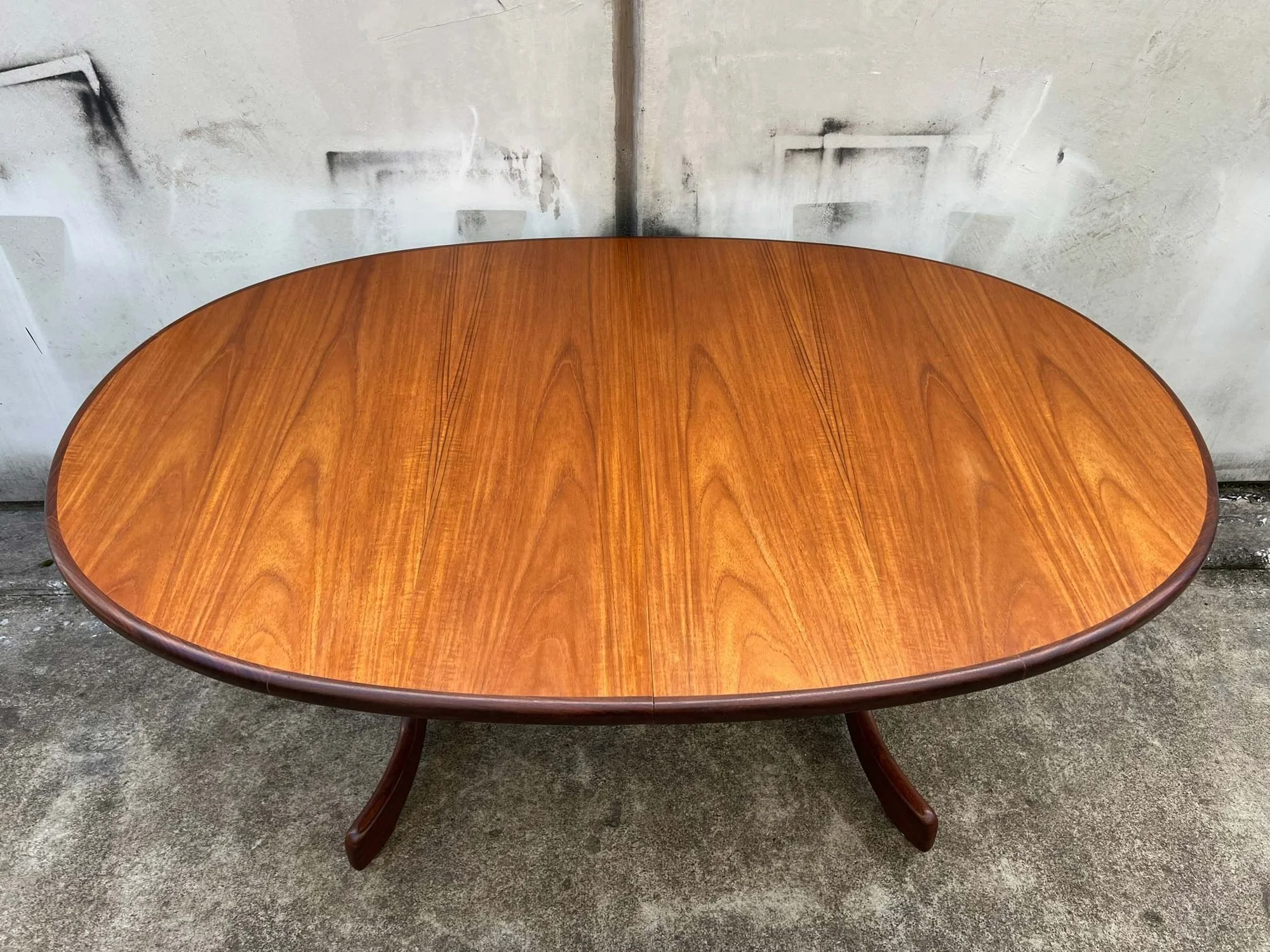 restored-mid-century-g-plan-oval-teak-extension-dining-table-5.jpg