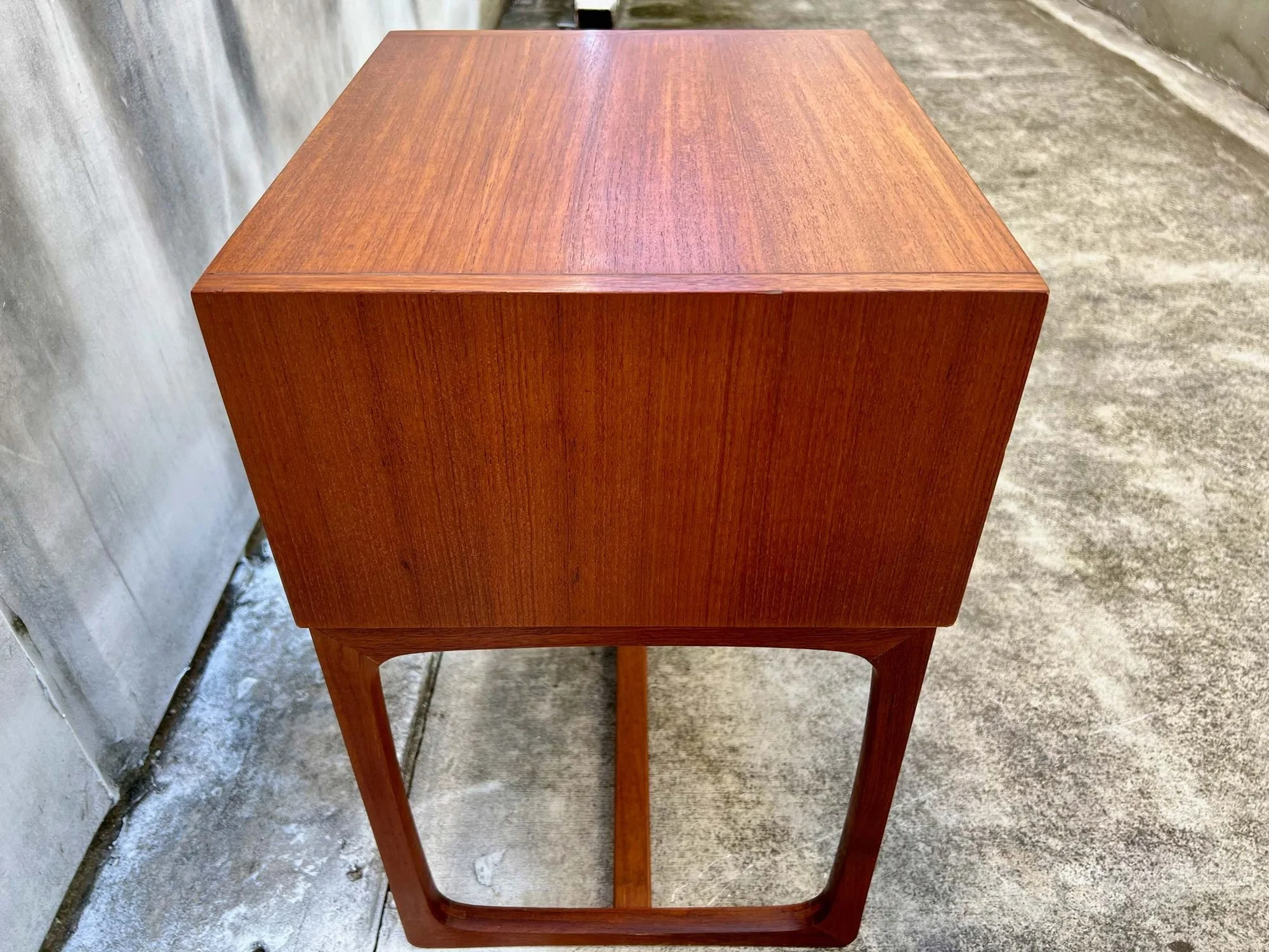 restored-mid-century-parker-teak-telephone-table-9.jpg