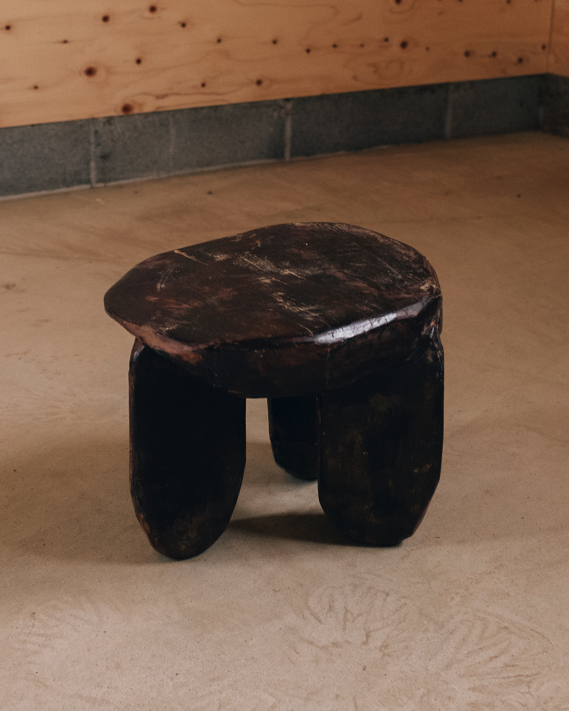 Yu Kobayashi "YKs-033," 2025 Japanese cedar, urushi lacquer 9 x 10 x 10 in (23 x 24 x 24 cm)