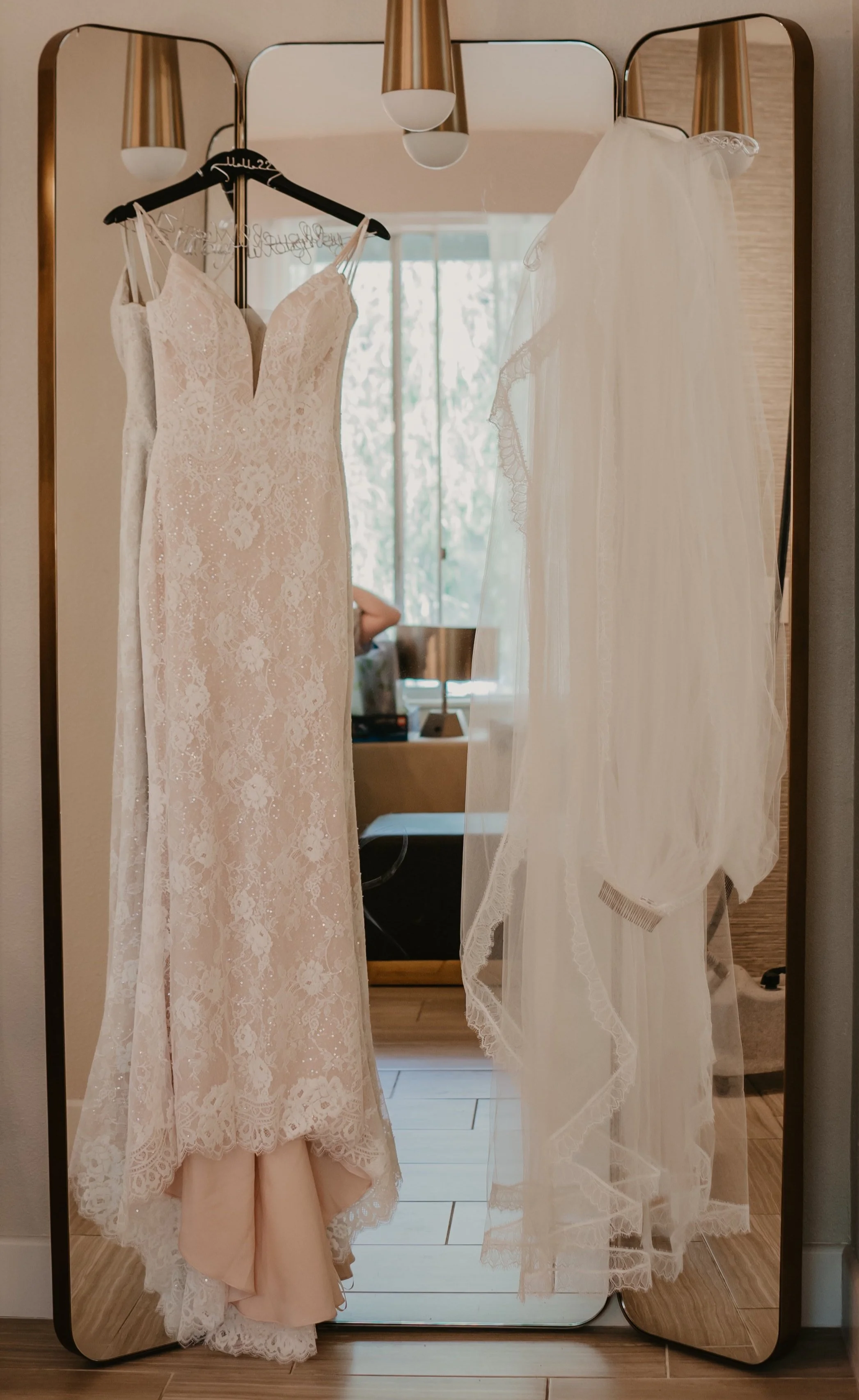 Wedding Dress | By Southern California Wedding Photographer Jaide Welles