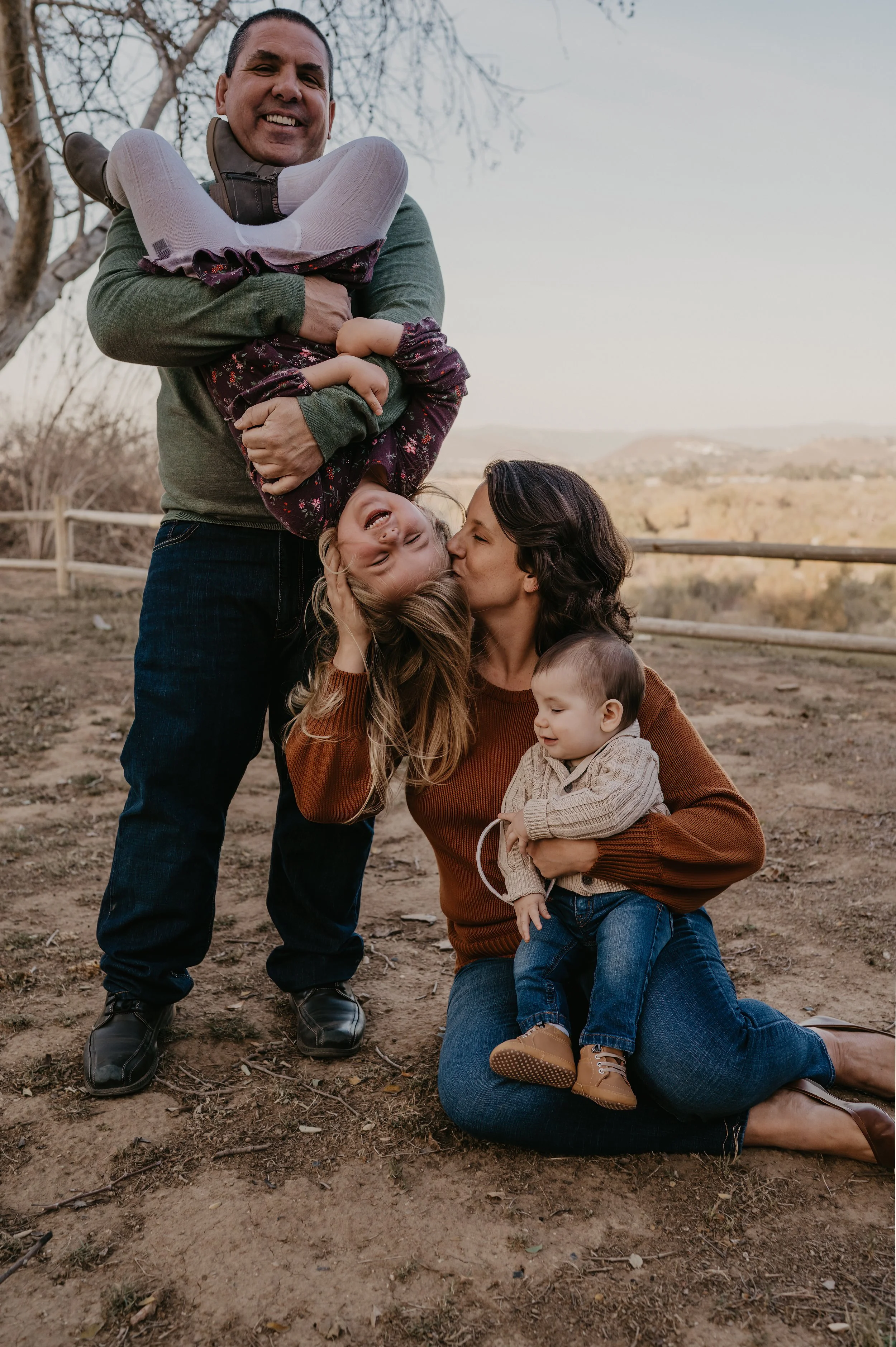 Family Photoshoot at Hidden Valley Nature Preserve | Riverside, CA