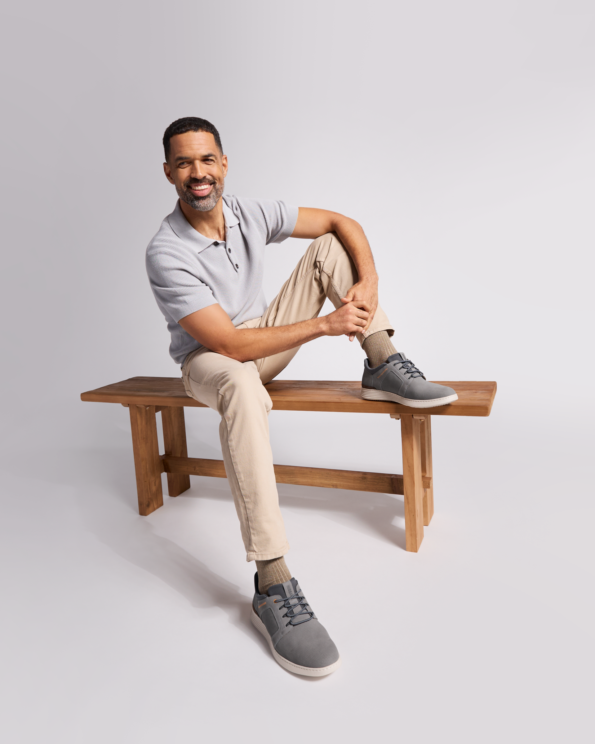 Mens_Featherlight_Muir_Lace-Up_Gray_Nubuck_0039.png