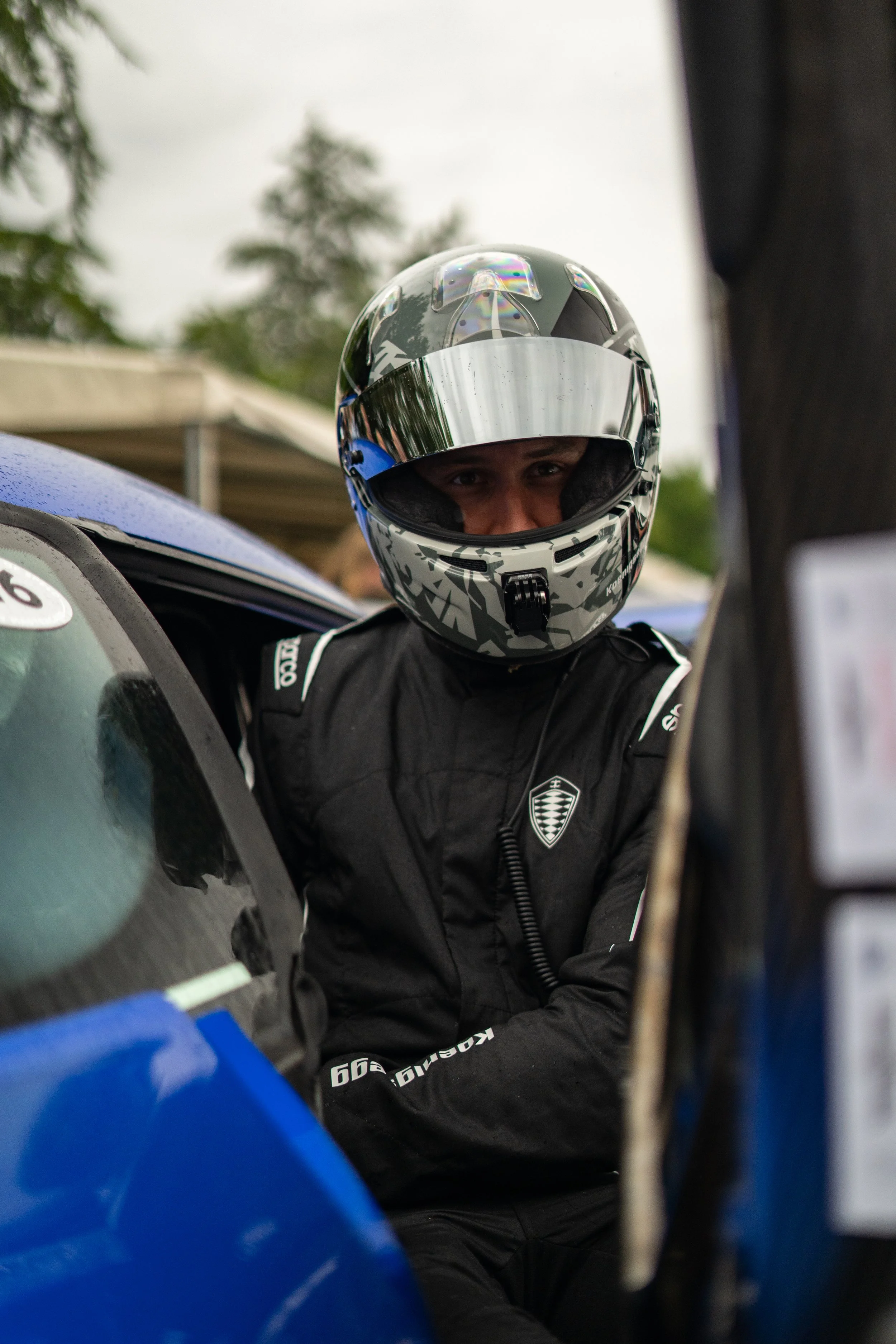 Lundh preparing to drive the Jesko
